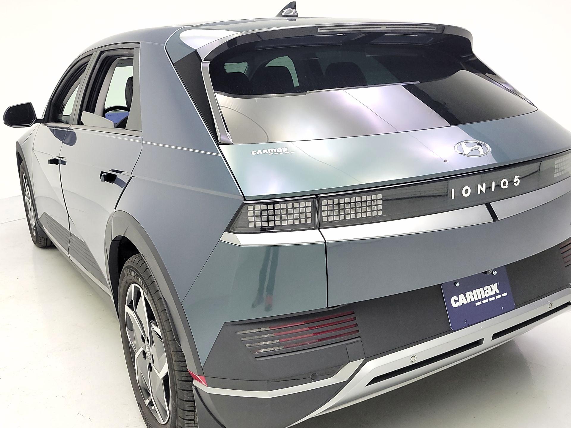 Thumbnail: 2023 Hyundai Ioniq 5 - 7