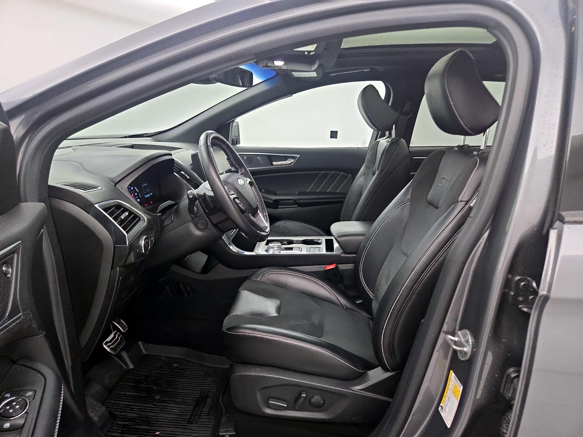 Thumbnail: 2022 Ford Edge - 11