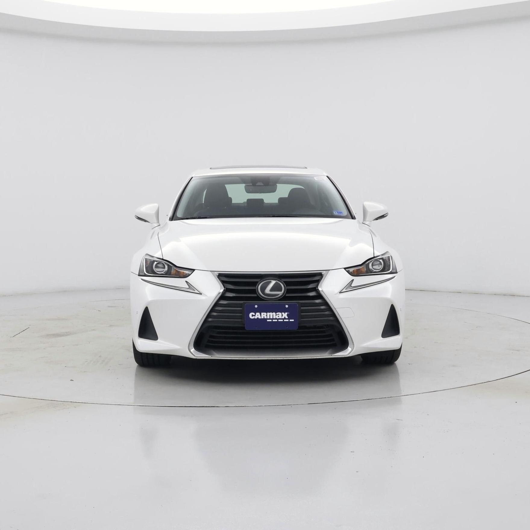 Thumbnail: 2017 Lexus IS - 5