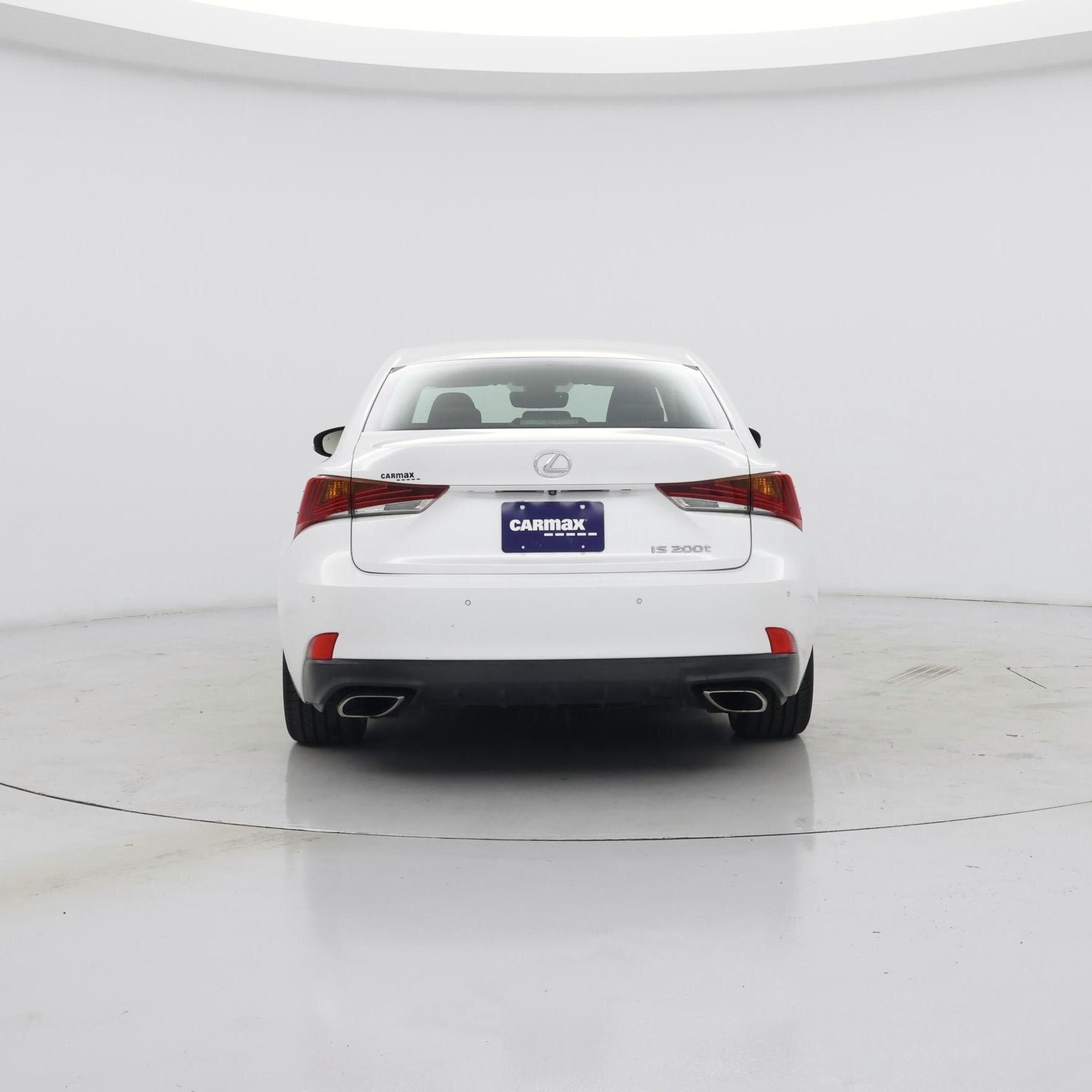 Thumbnail: 2017 Lexus IS - 6