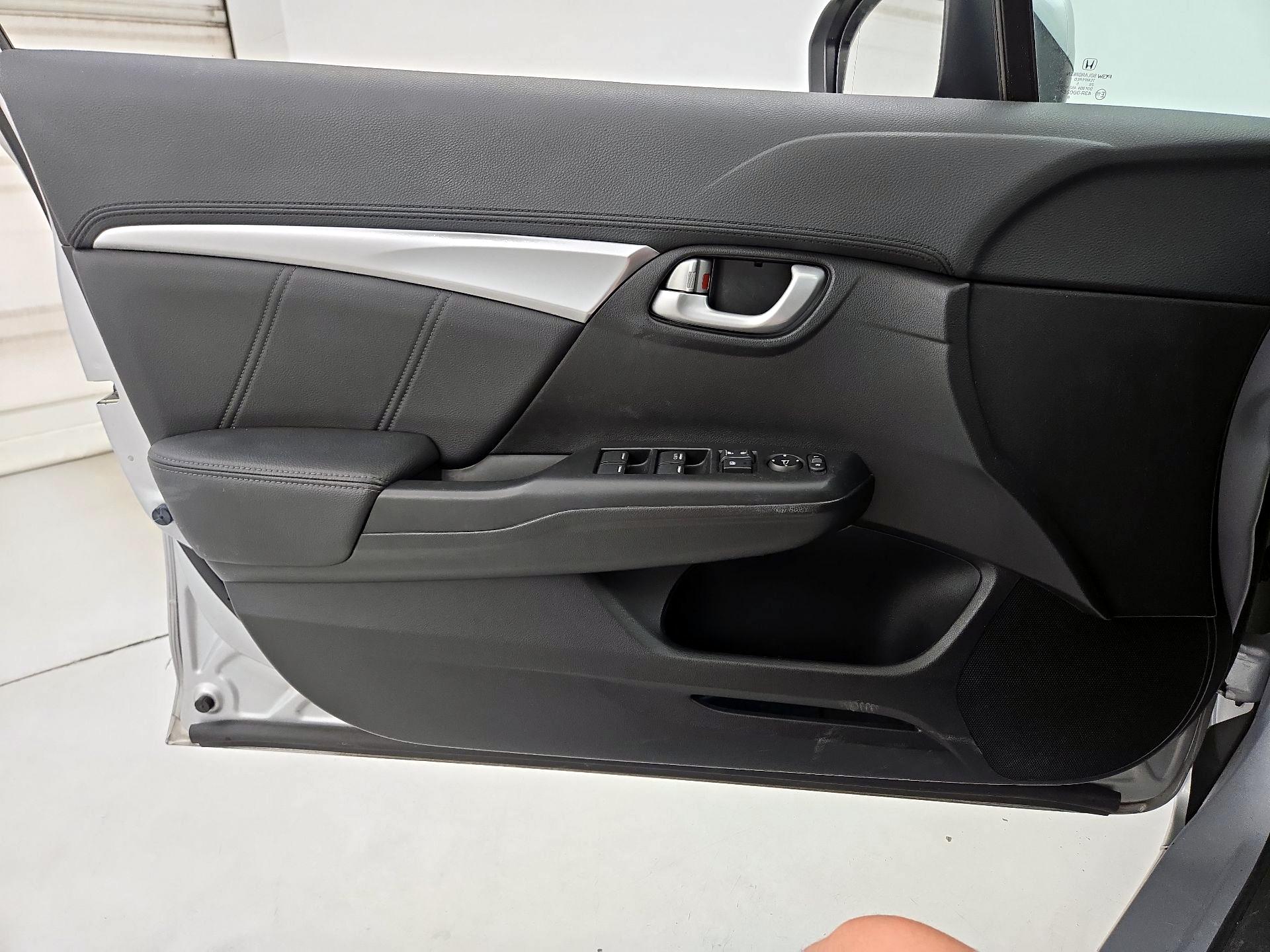 Thumbnail: 2015 Honda Civic - 12