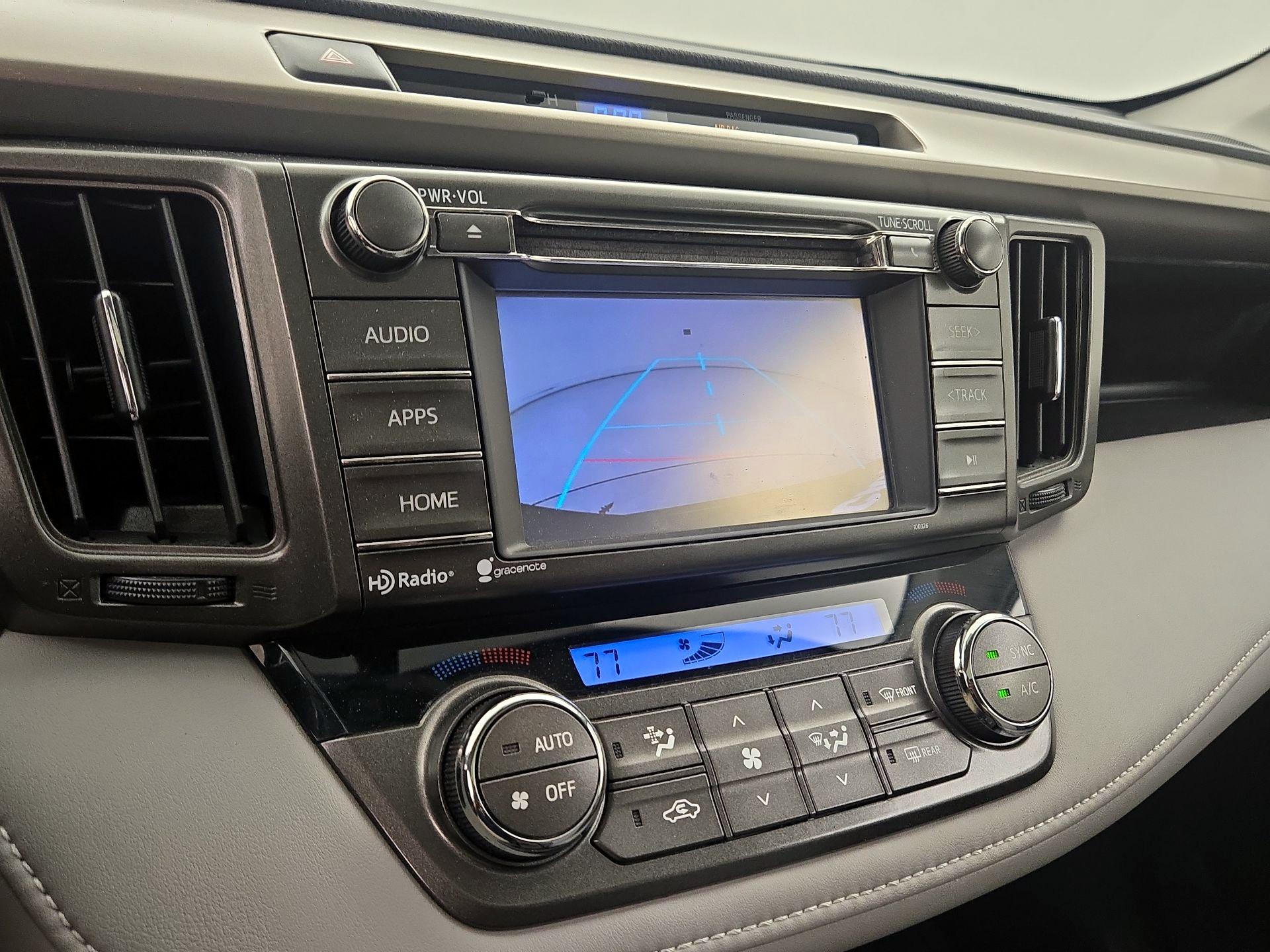 Thumbnail: 2014 Toyota RAV4 - 14