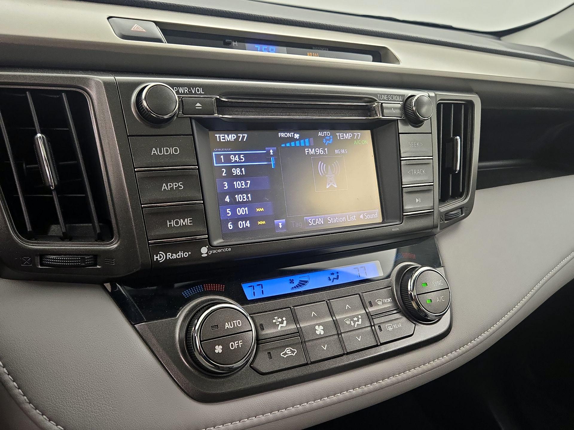 Thumbnail: 2014 Toyota RAV4 - 15