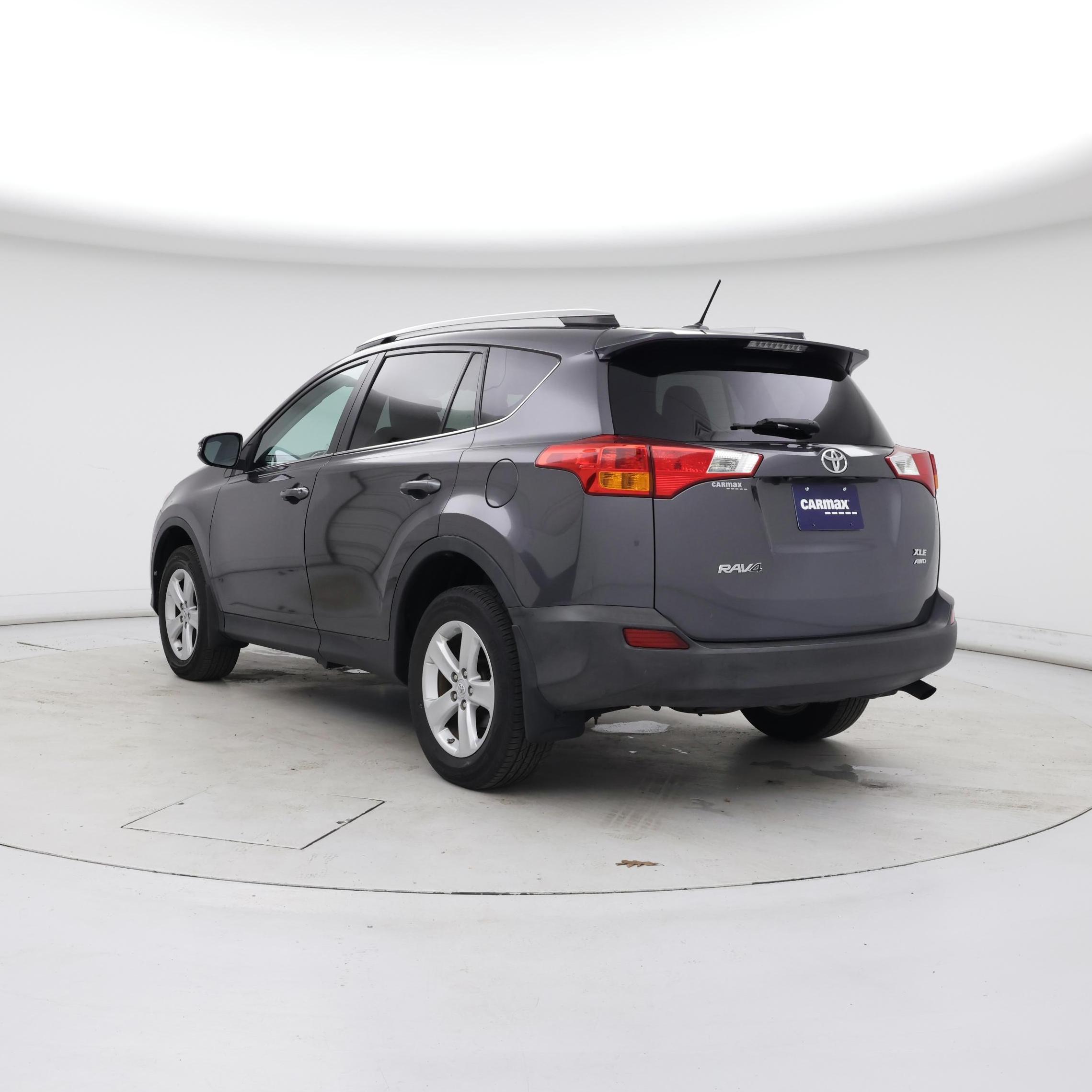 Thumbnail: 2014 Toyota RAV4 - 2