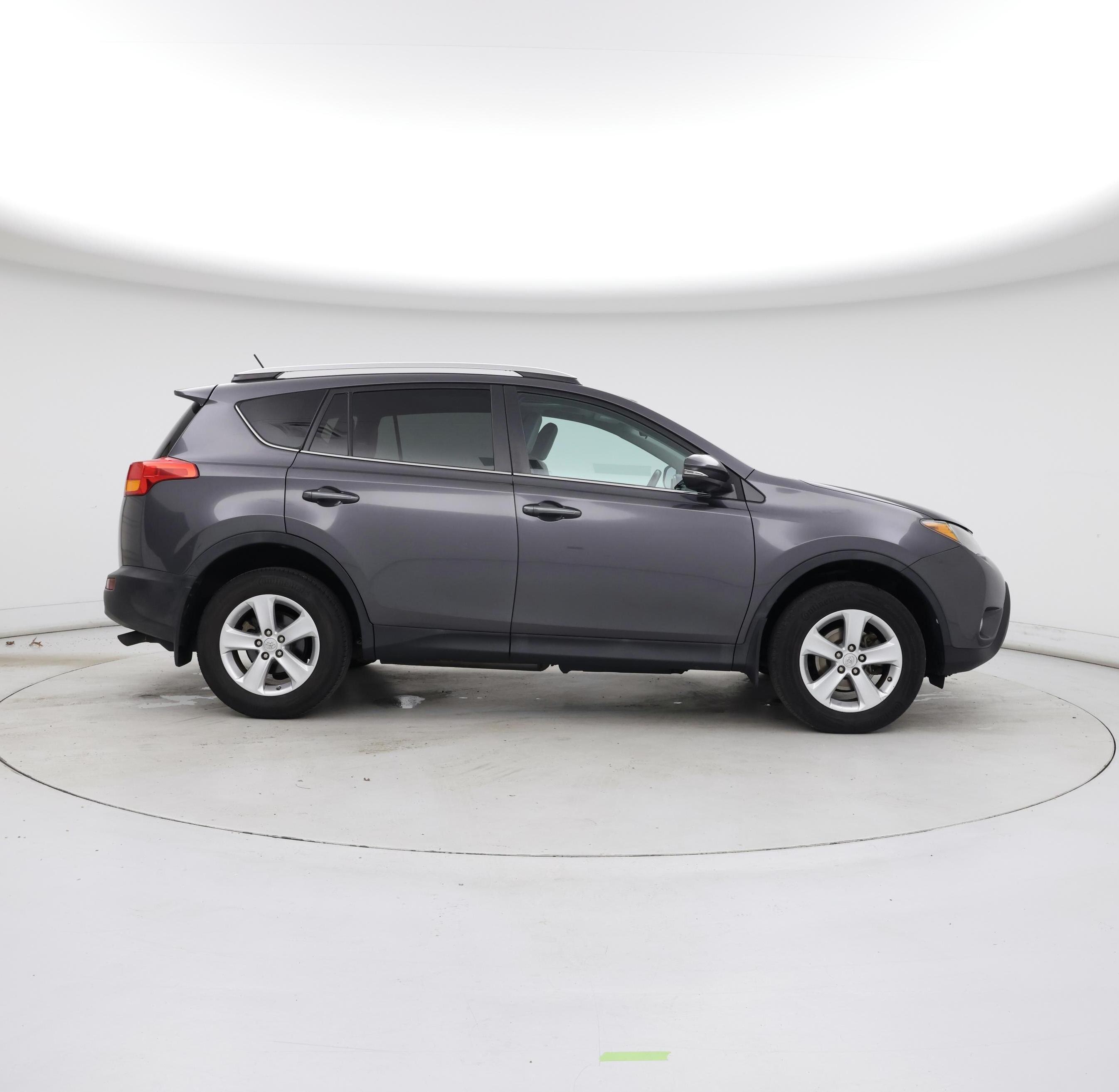 Thumbnail: 2014 Toyota RAV4 - 7