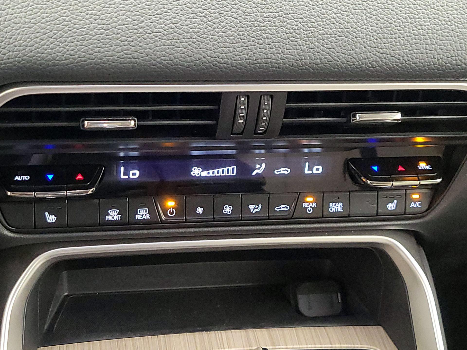 Thumbnail: 2024 Mazda CX-90 - 16