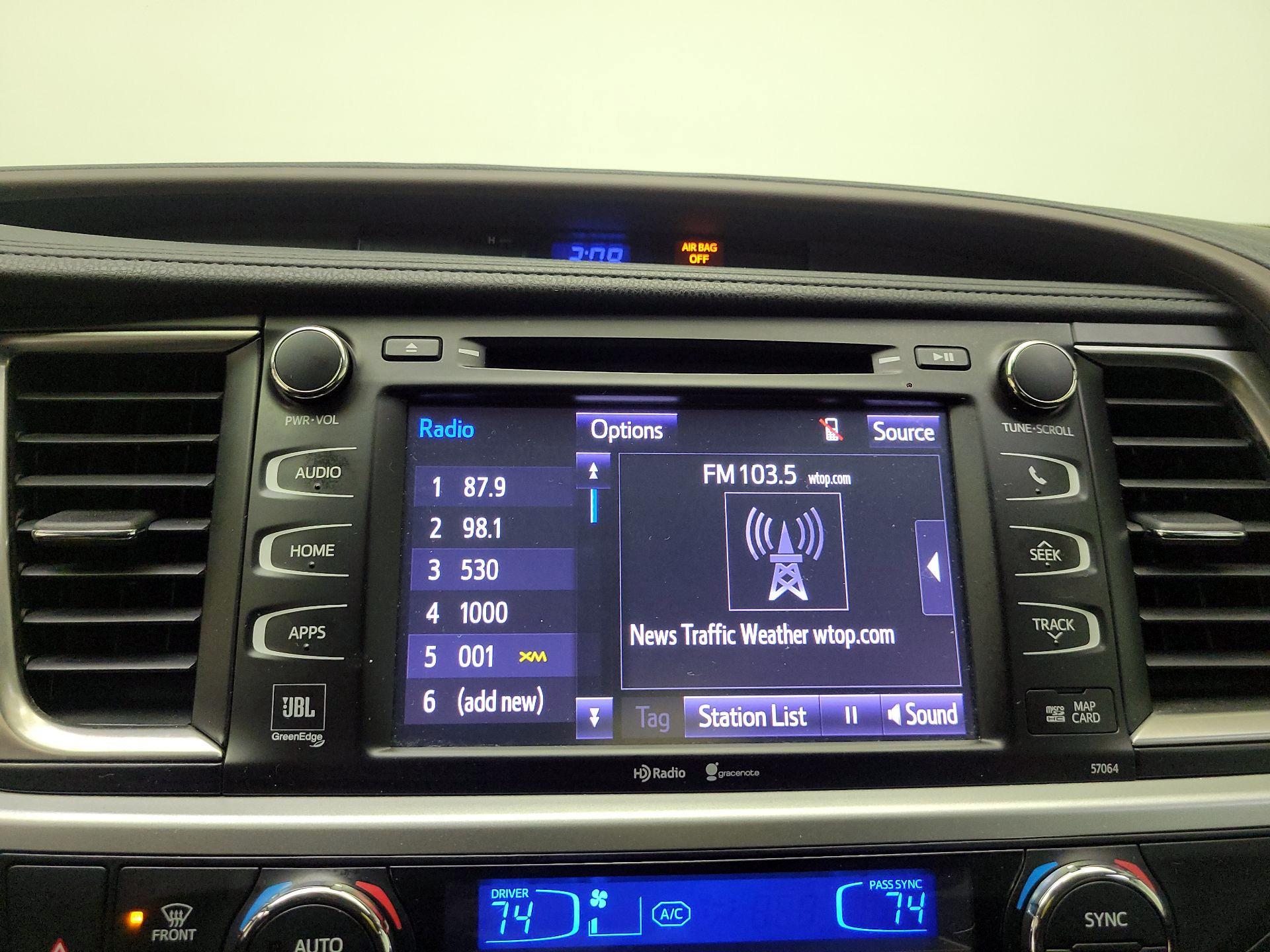 Thumbnail: 2014 Toyota Highlander - 13