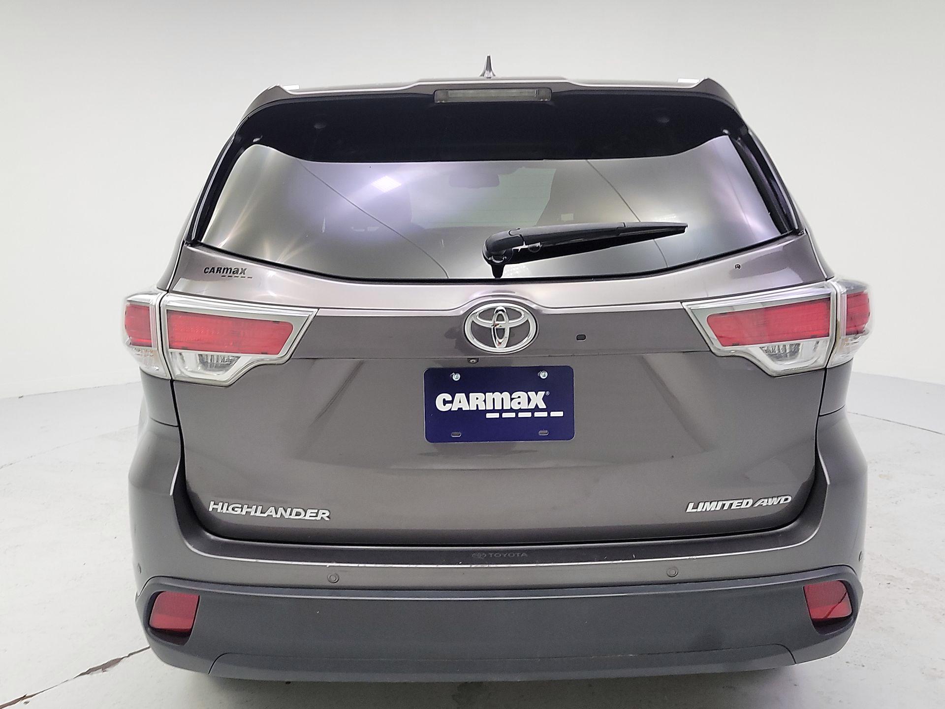 Thumbnail: 2014 Toyota Highlander - 6