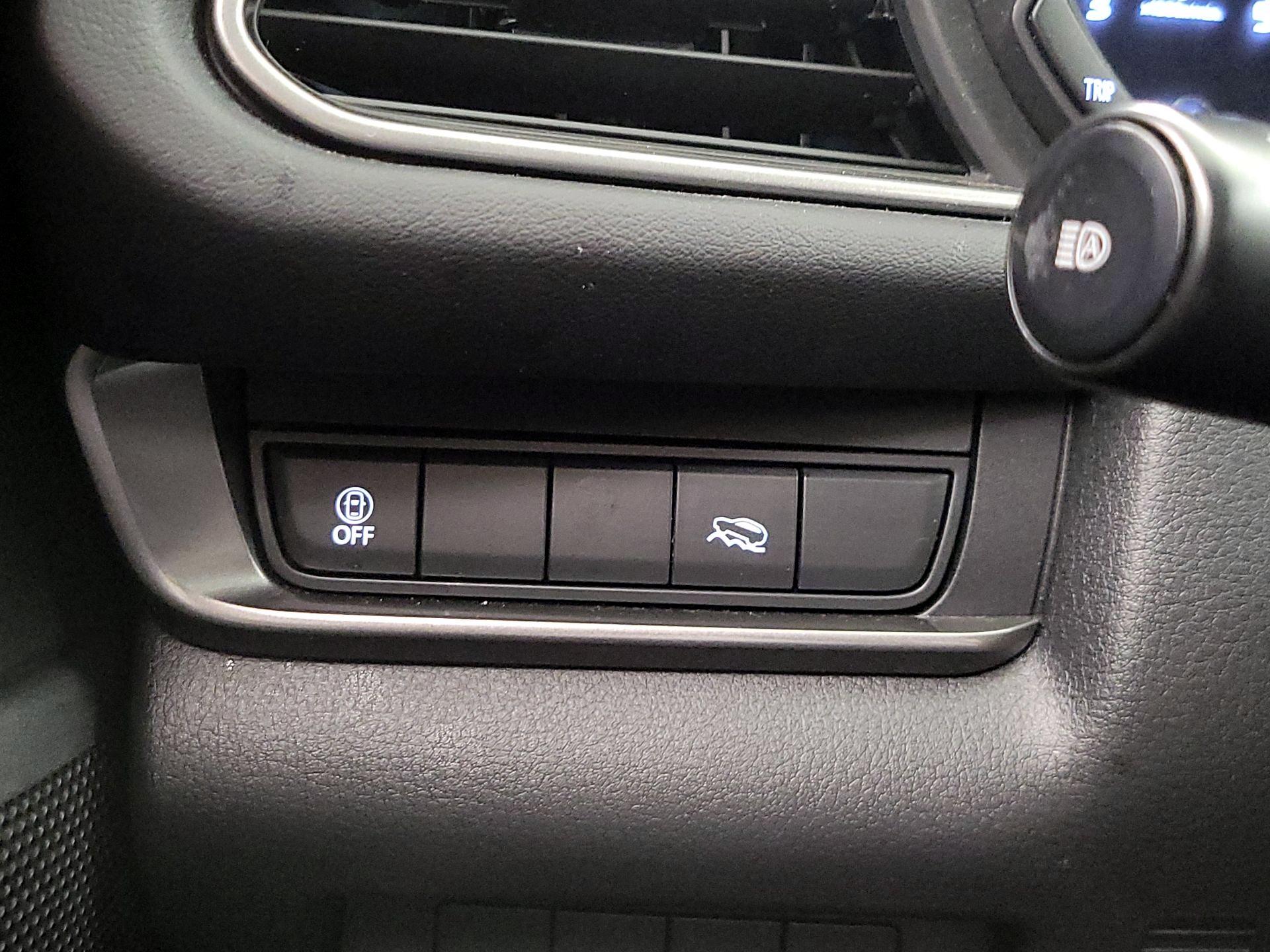 Thumbnail: 2023 Mazda CX-30 - 13