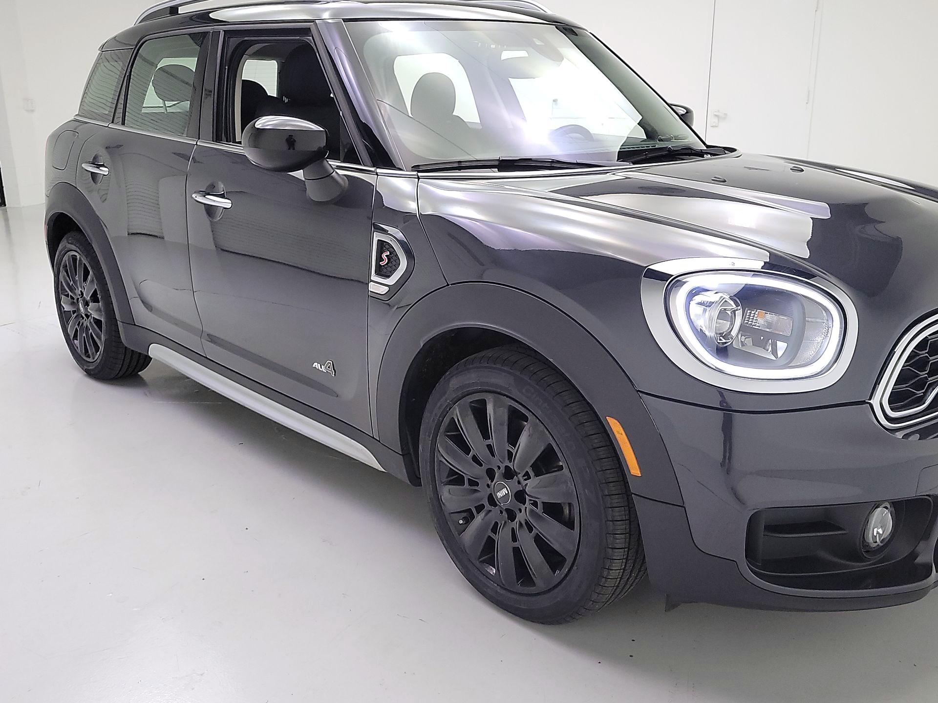 Thumbnail: 2020 MINI Cooper Countryman - 1