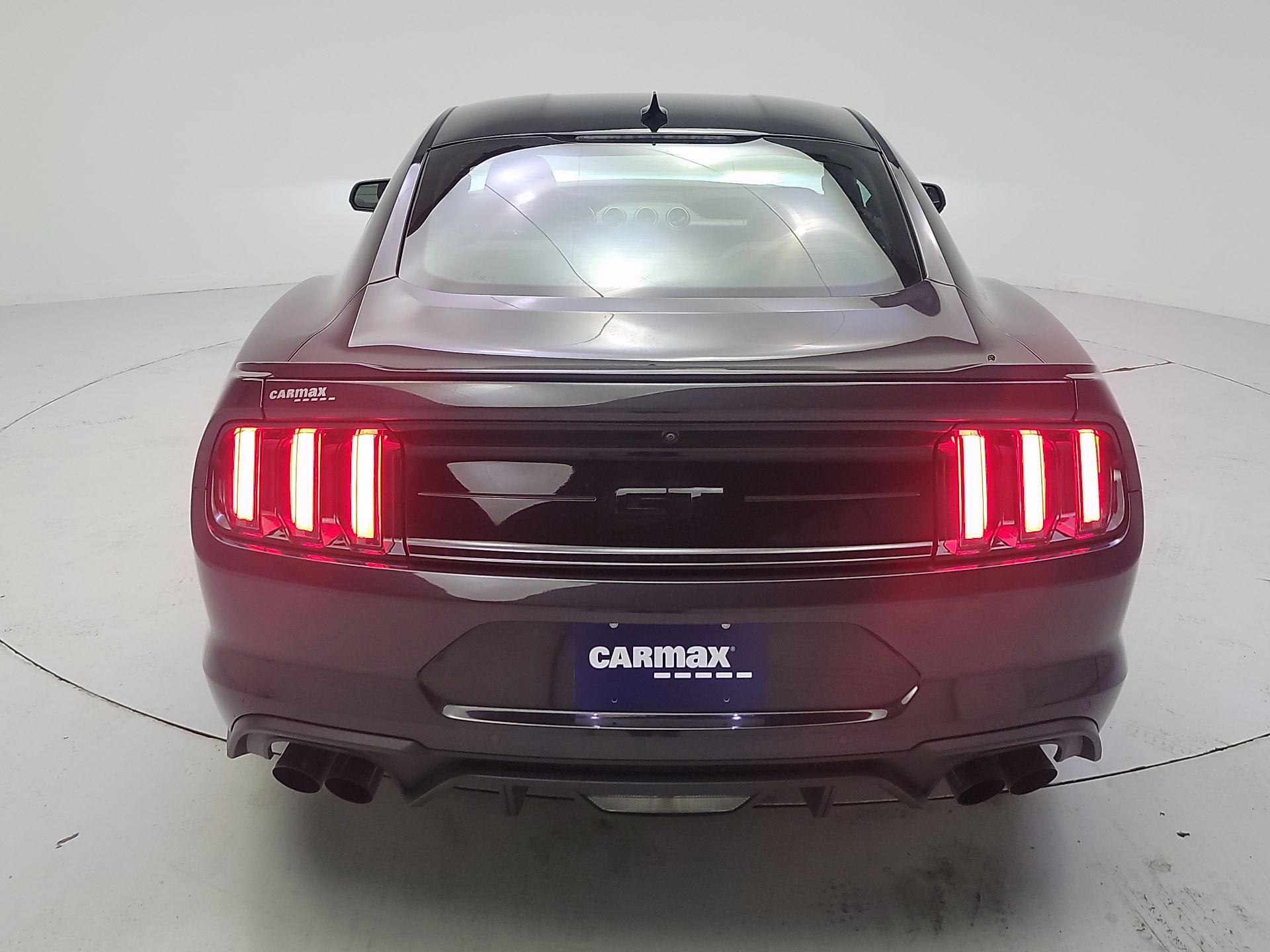 Thumbnail: 2022 Ford Mustang - 6