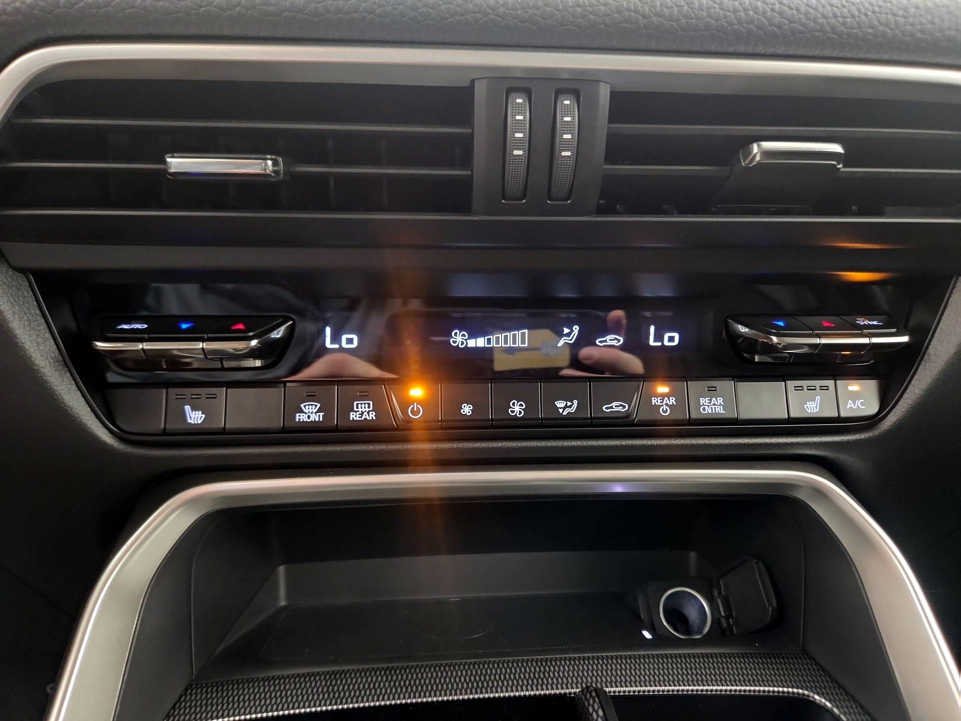 Thumbnail: 2025 Mazda CX-90 - 16