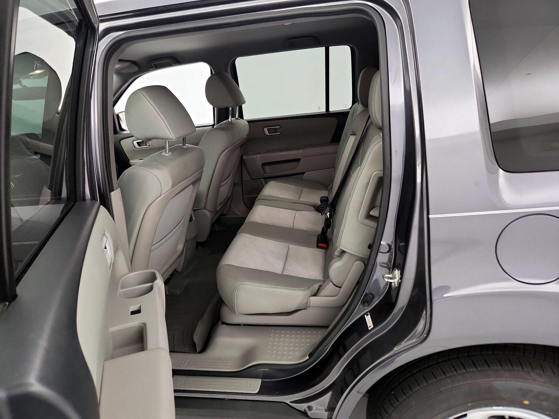 Thumbnail: 2015 Honda Pilot - 19