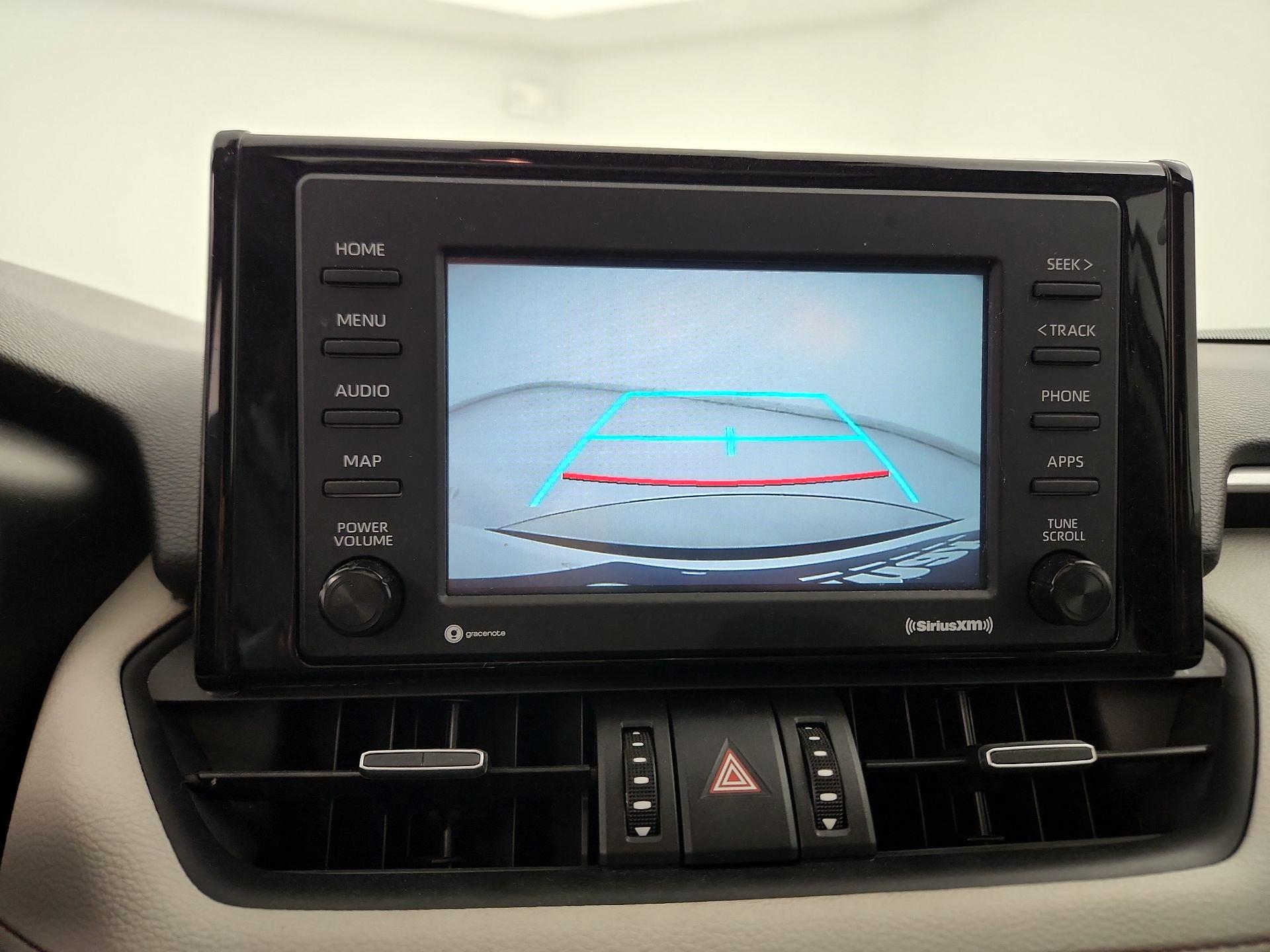 Thumbnail: 2020 Toyota RAV4 - 15