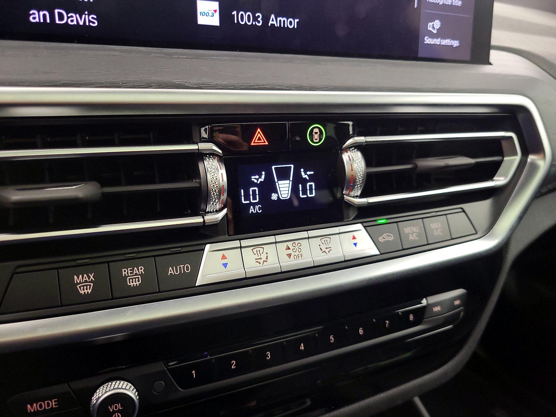 Thumbnail: 2024 BMW X4 - 17