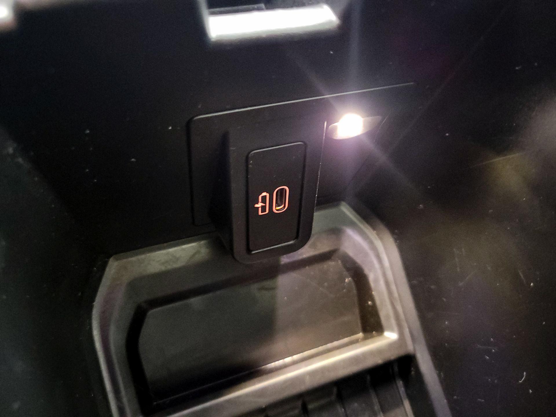 Thumbnail: 2024 BMW X4 - 19