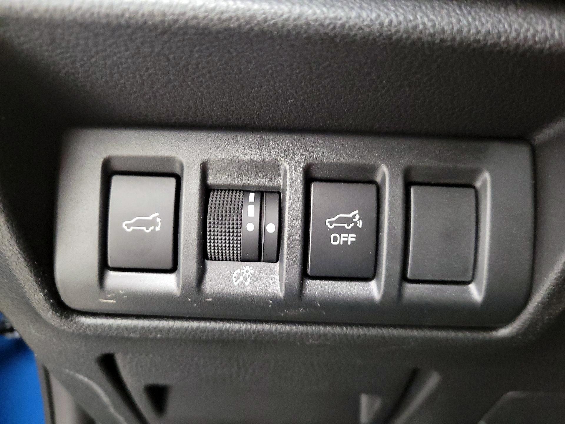 Thumbnail: 2025 Subaru Outback - 13