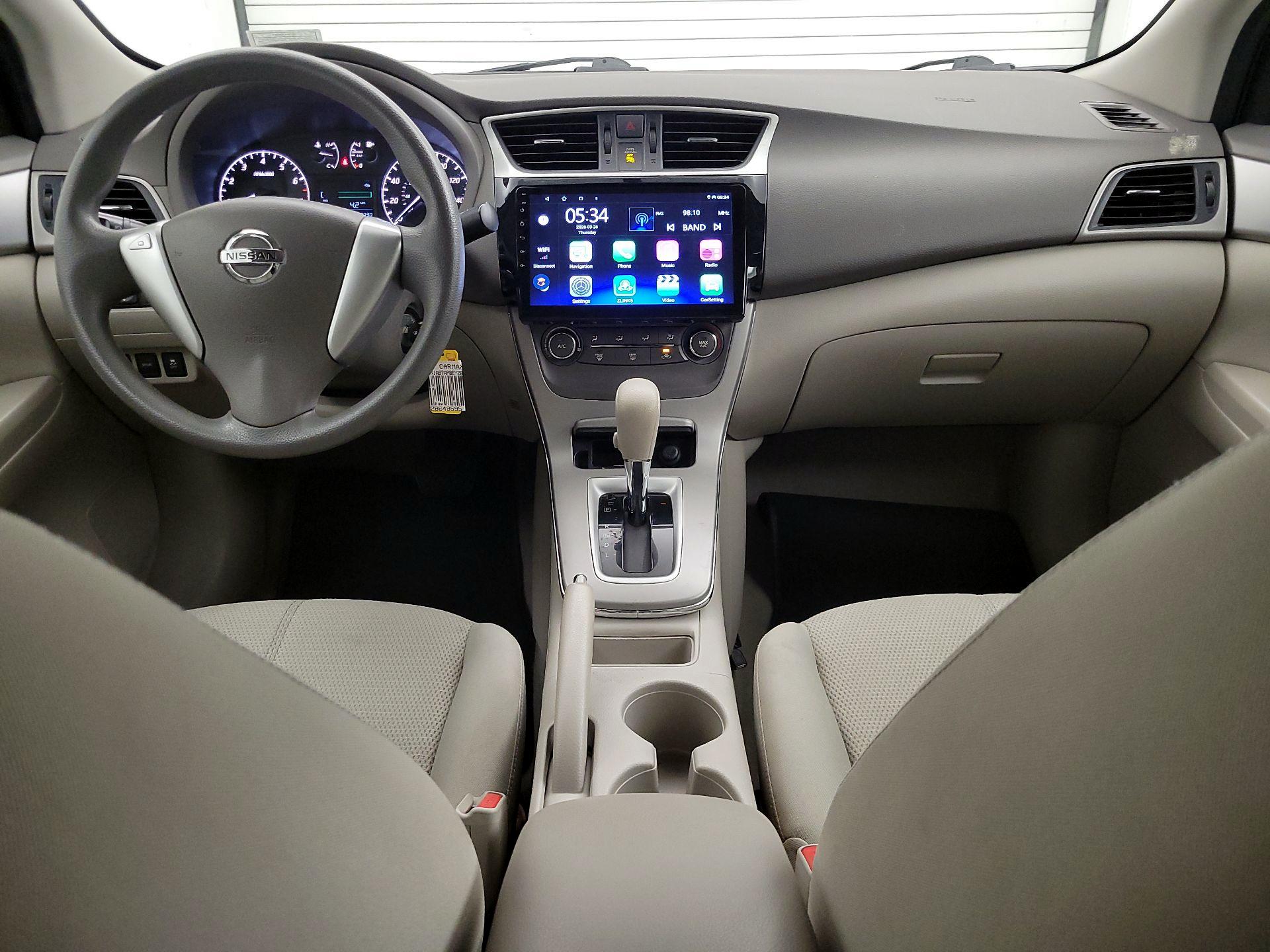 Thumbnail: 2014 Nissan Sentra - 9