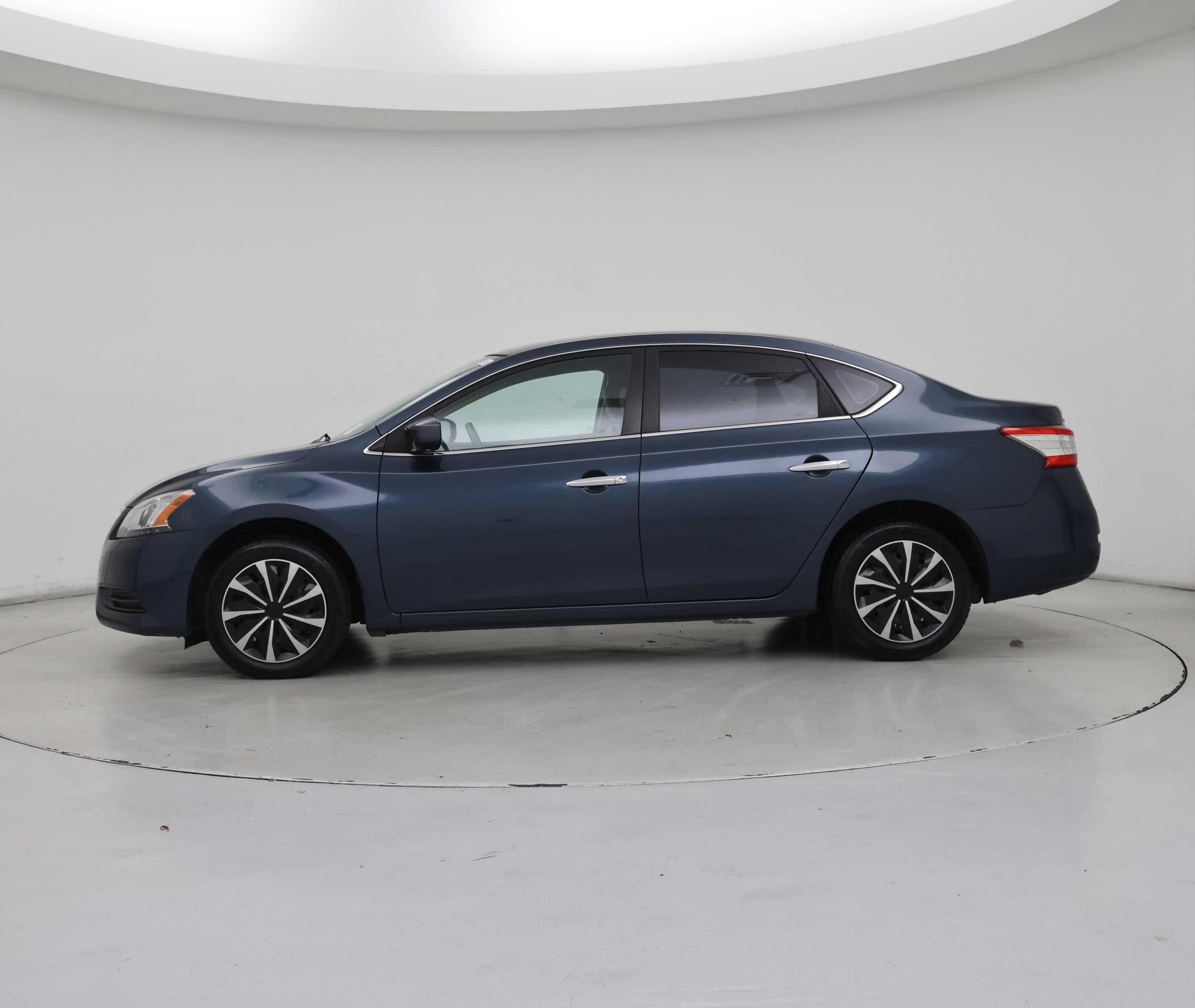 Thumbnail: 2014 Nissan Sentra - 3