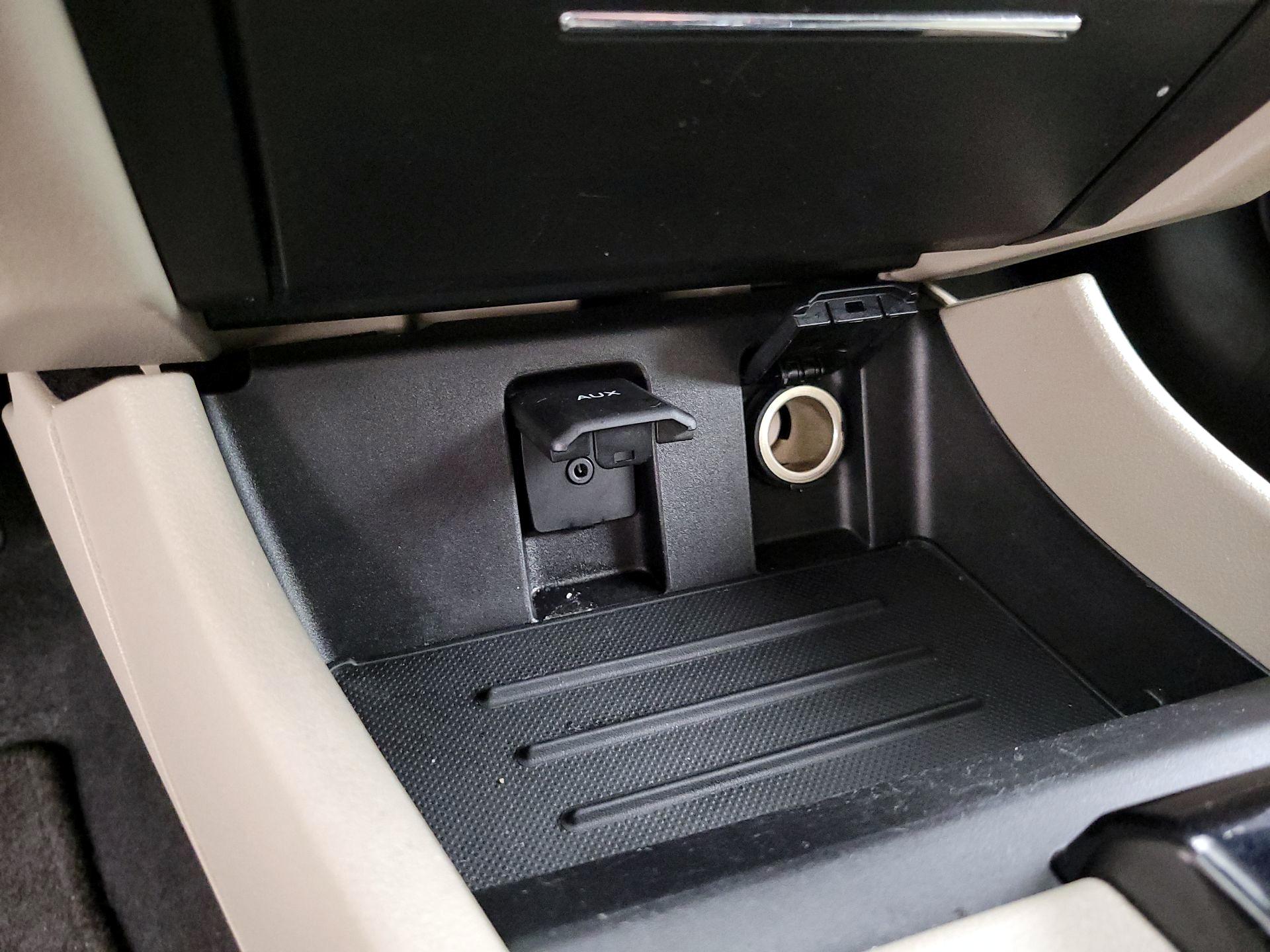 Thumbnail: 2015 Honda Civic - 18