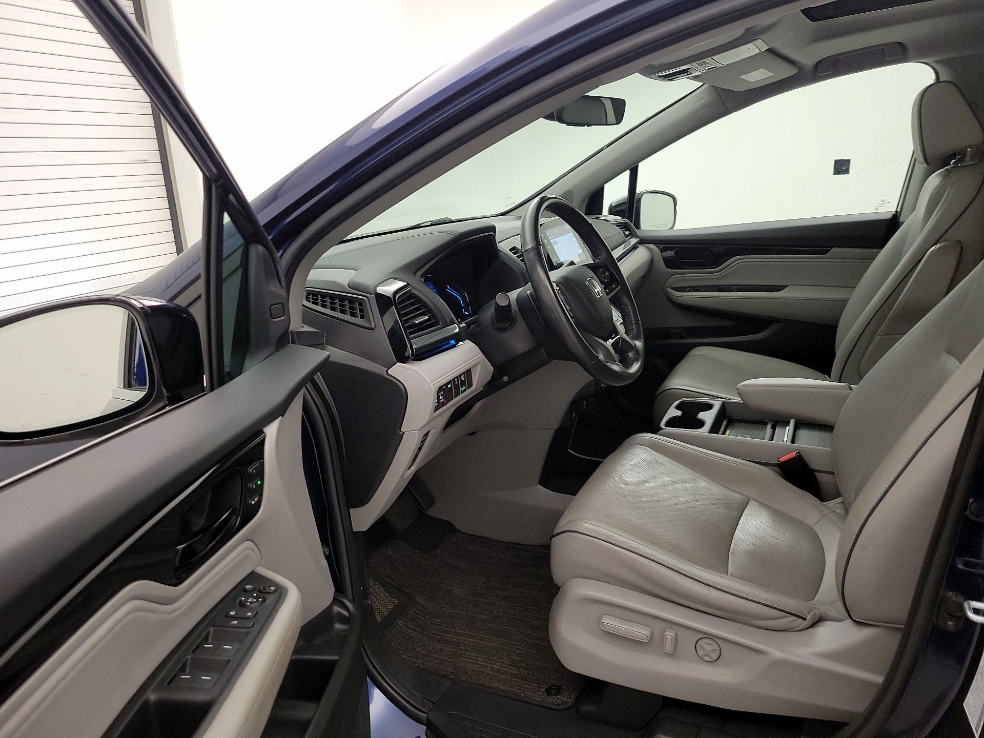 Thumbnail: 2022 Honda Odyssey - 11