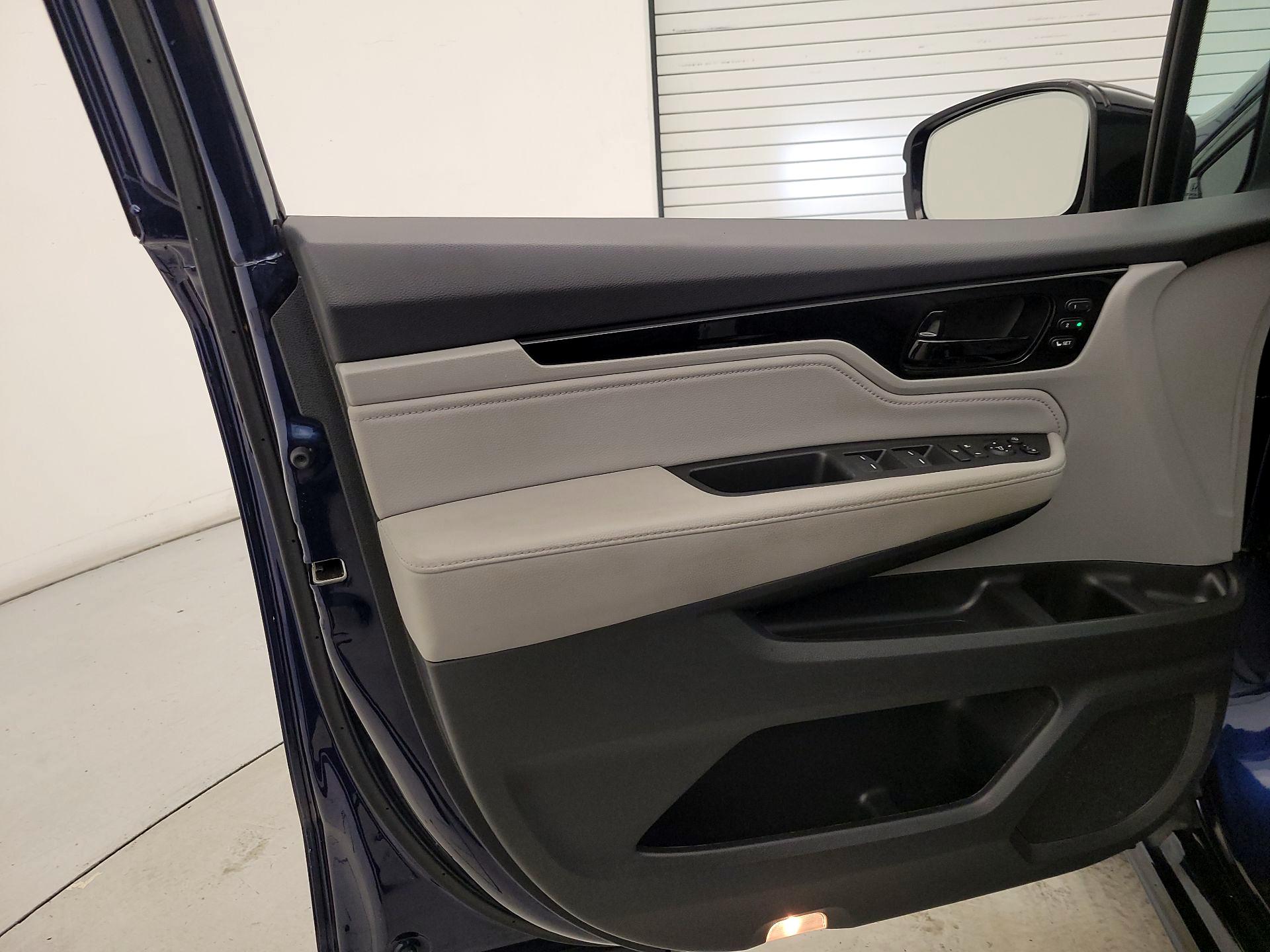 Thumbnail: 2022 Honda Odyssey - 12