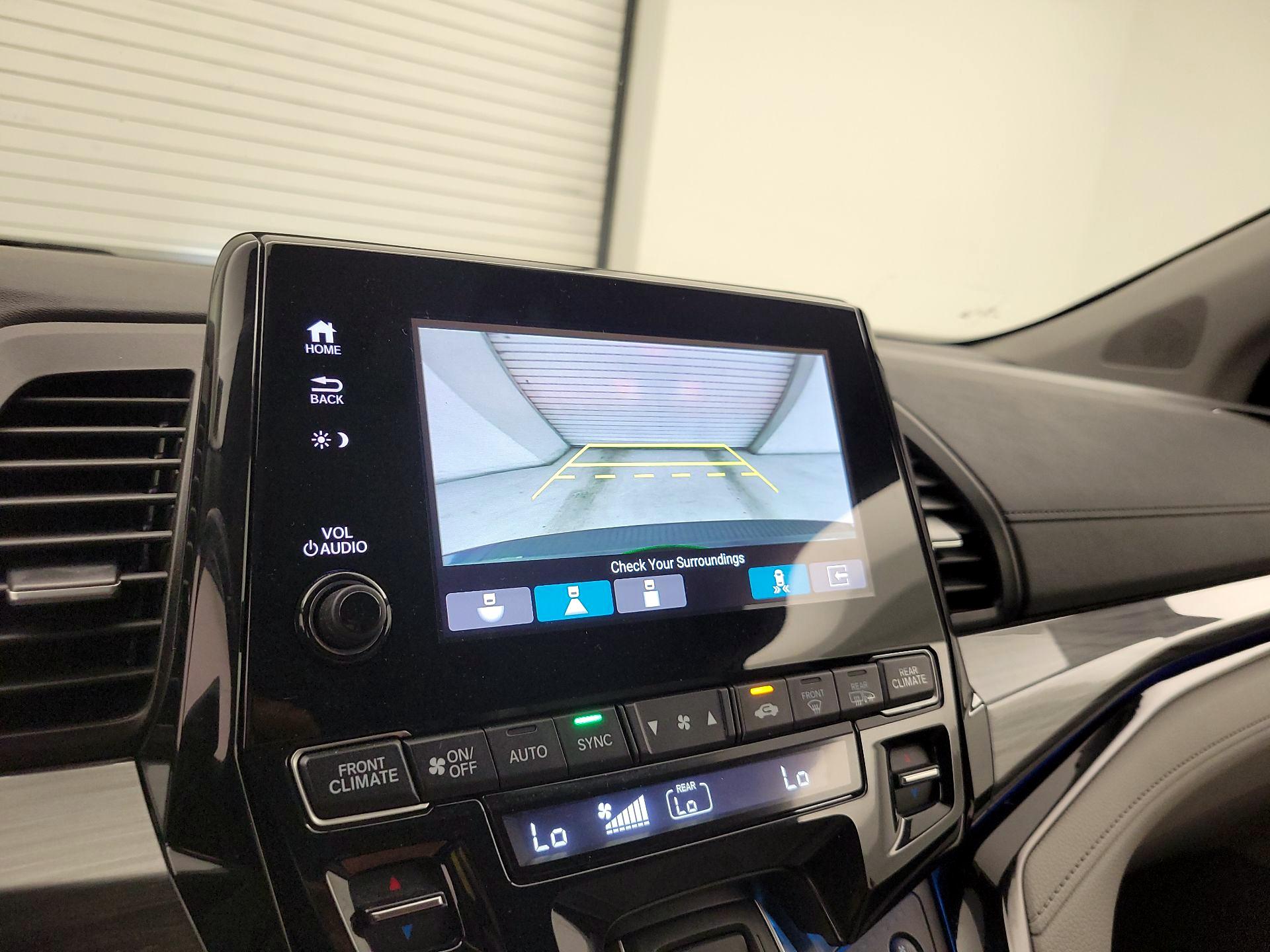 Thumbnail: 2022 Honda Odyssey - 15