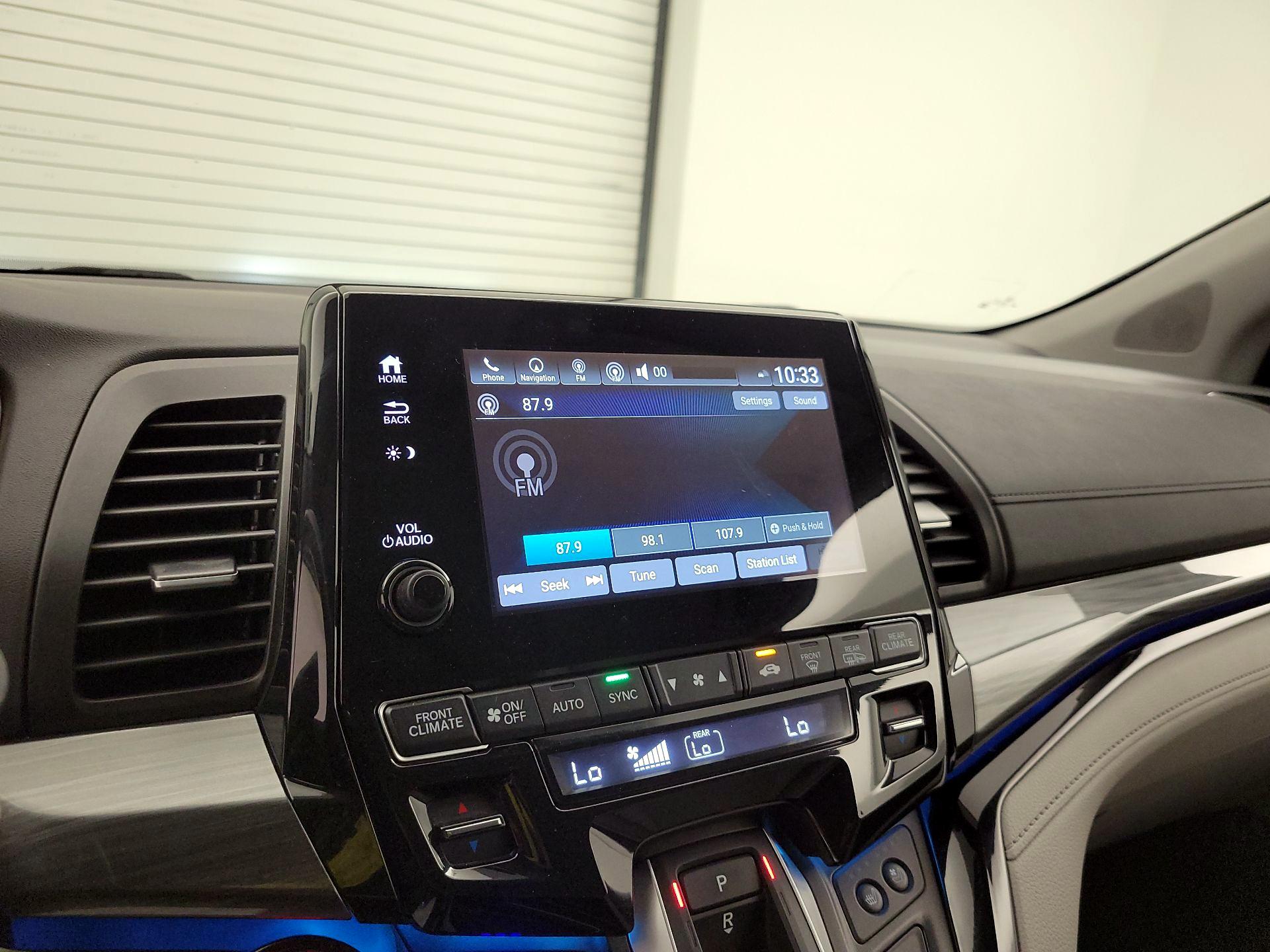 Thumbnail: 2022 Honda Odyssey - 16