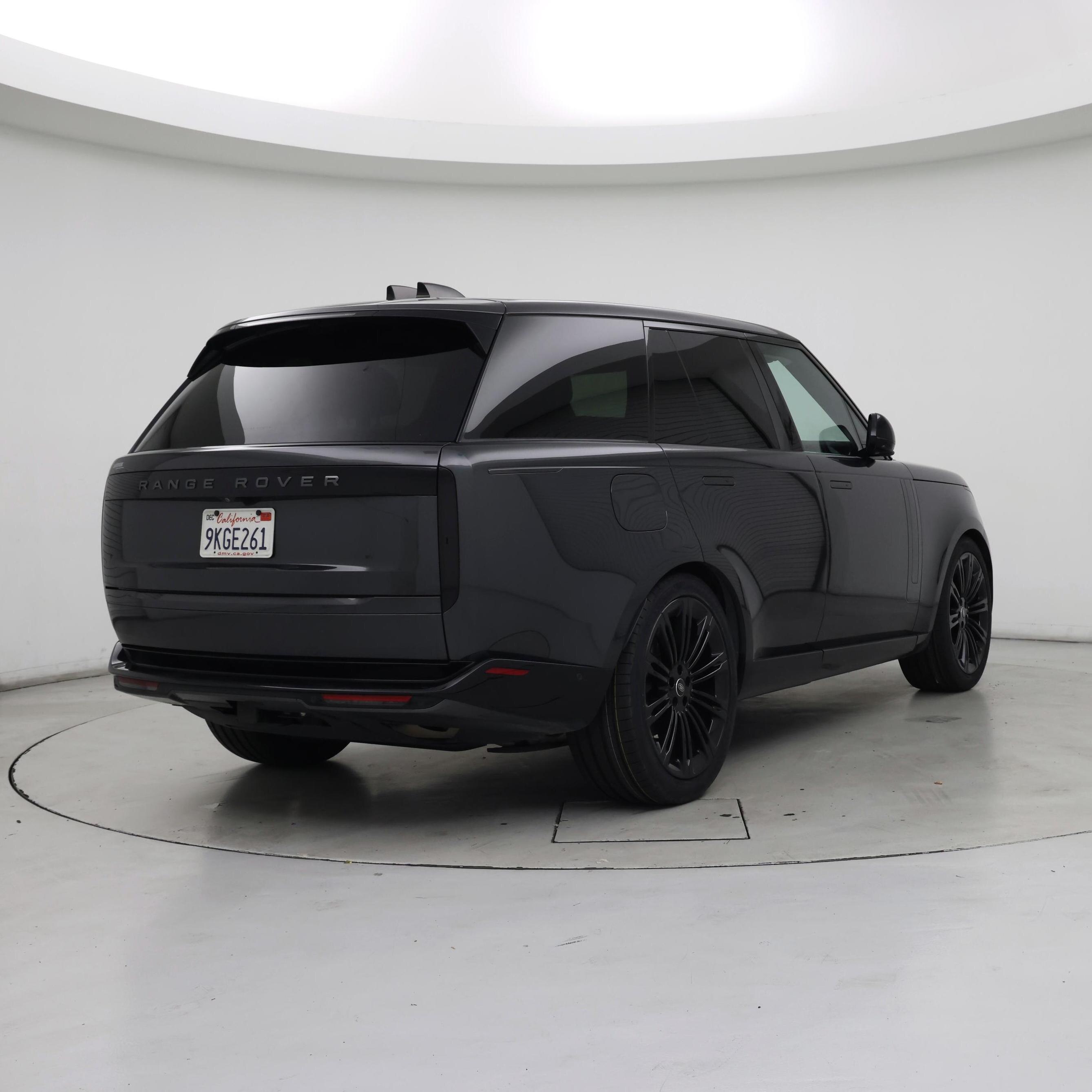 Thumbnail: 2024 Land Rover Range Rover - 8