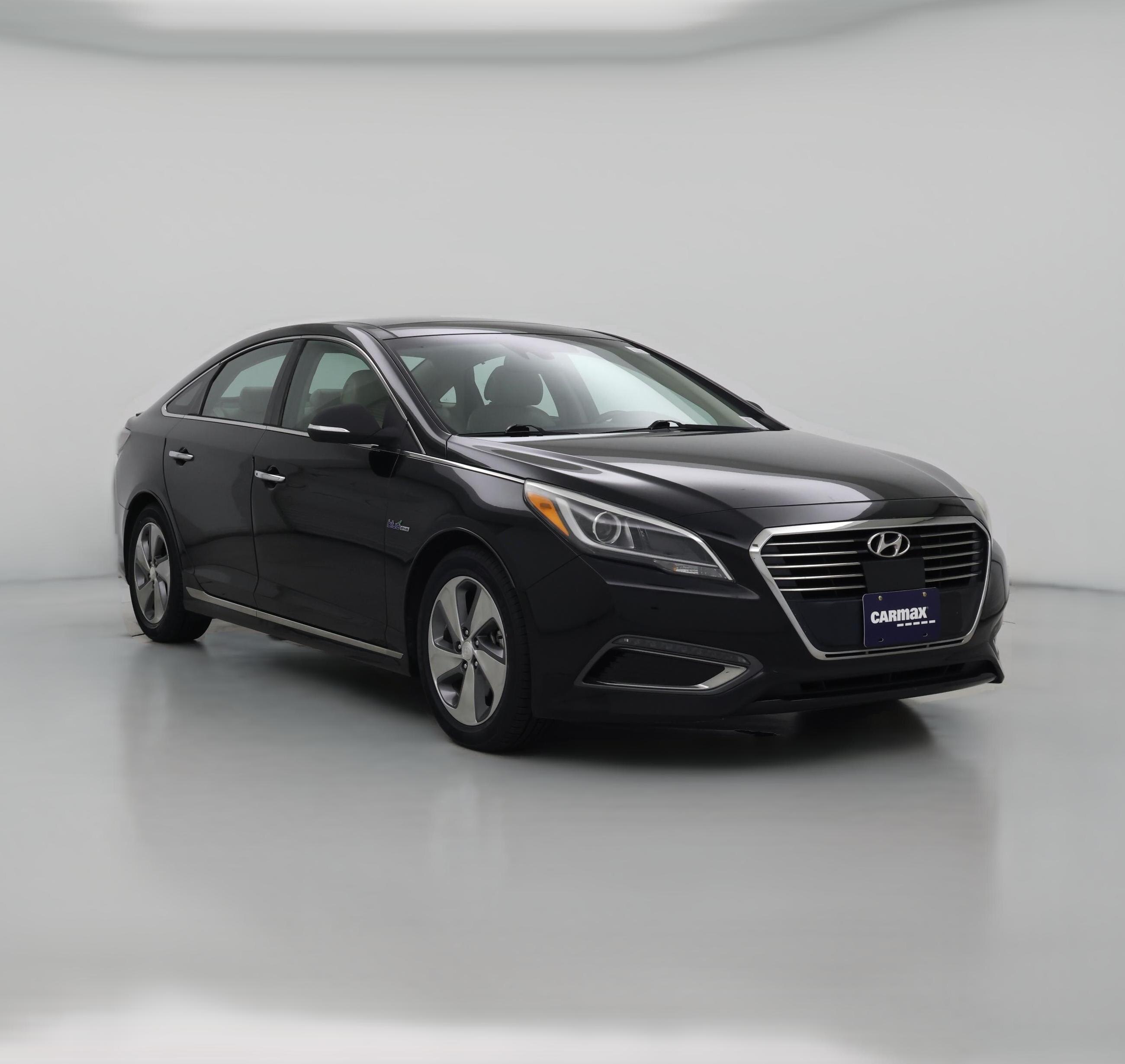 Thumbnail: 2016 Hyundai Sonata - 1