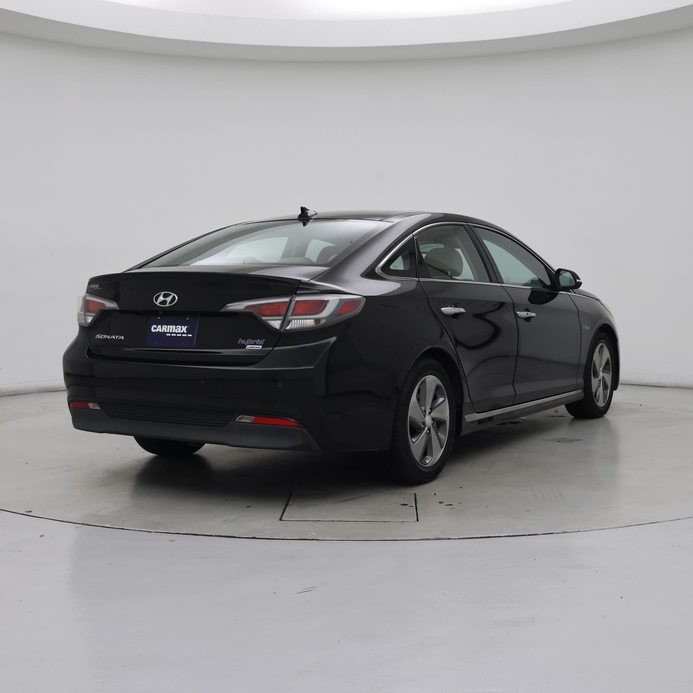 Thumbnail: 2016 Hyundai Sonata - 8