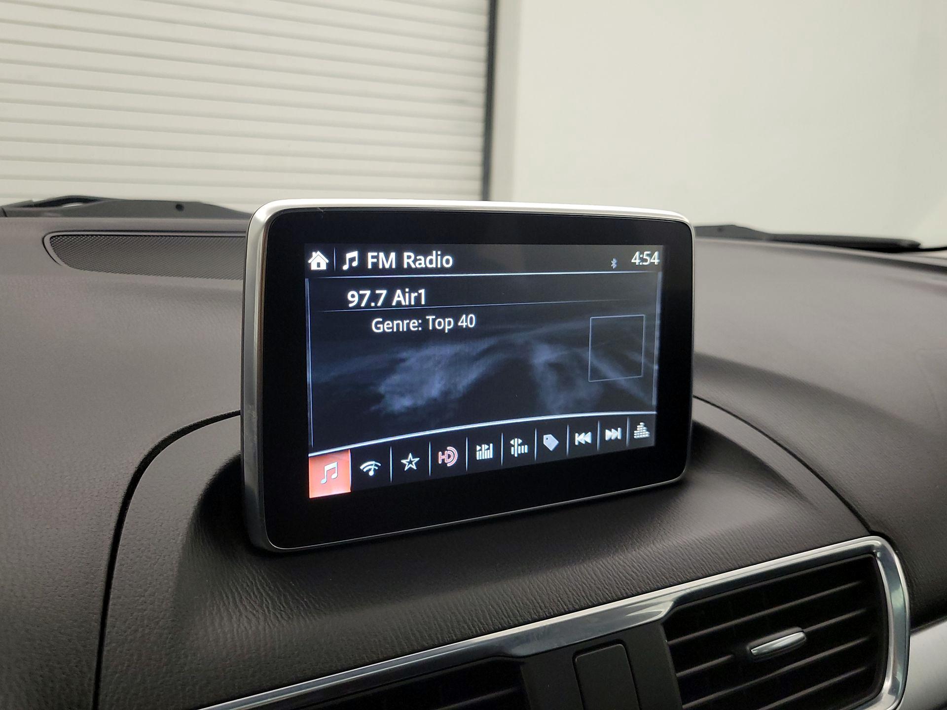 Thumbnail: 2015 Mazda Mazda3 - 16