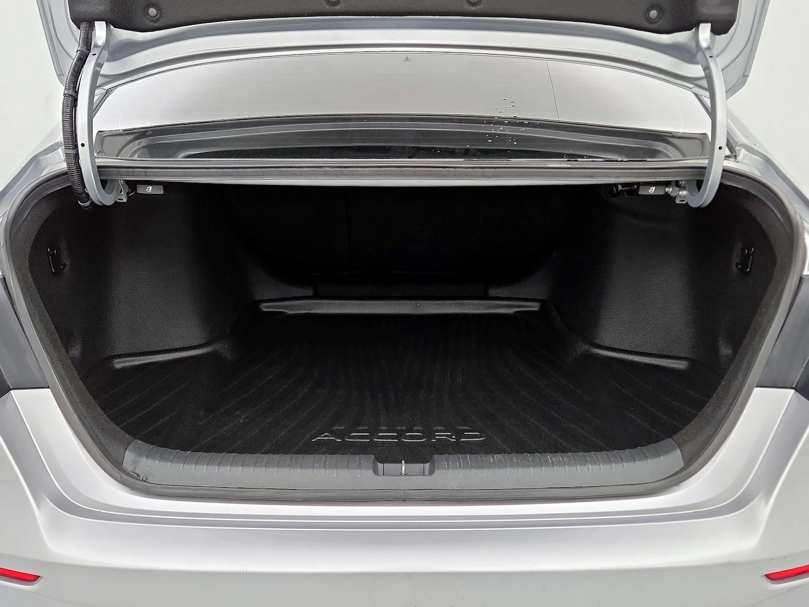 2024 Honda Accord EX - Photo 21