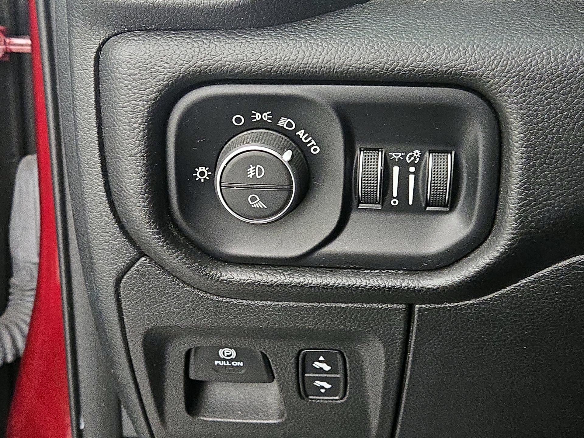 Thumbnail: 2022 RAM 1500 - 13
