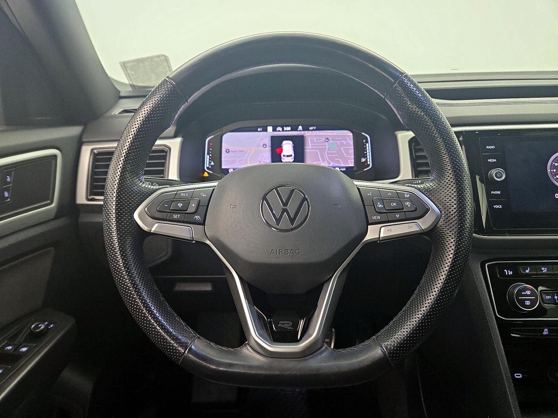 Thumbnail: 2022 Volkswagen Atlas - 10