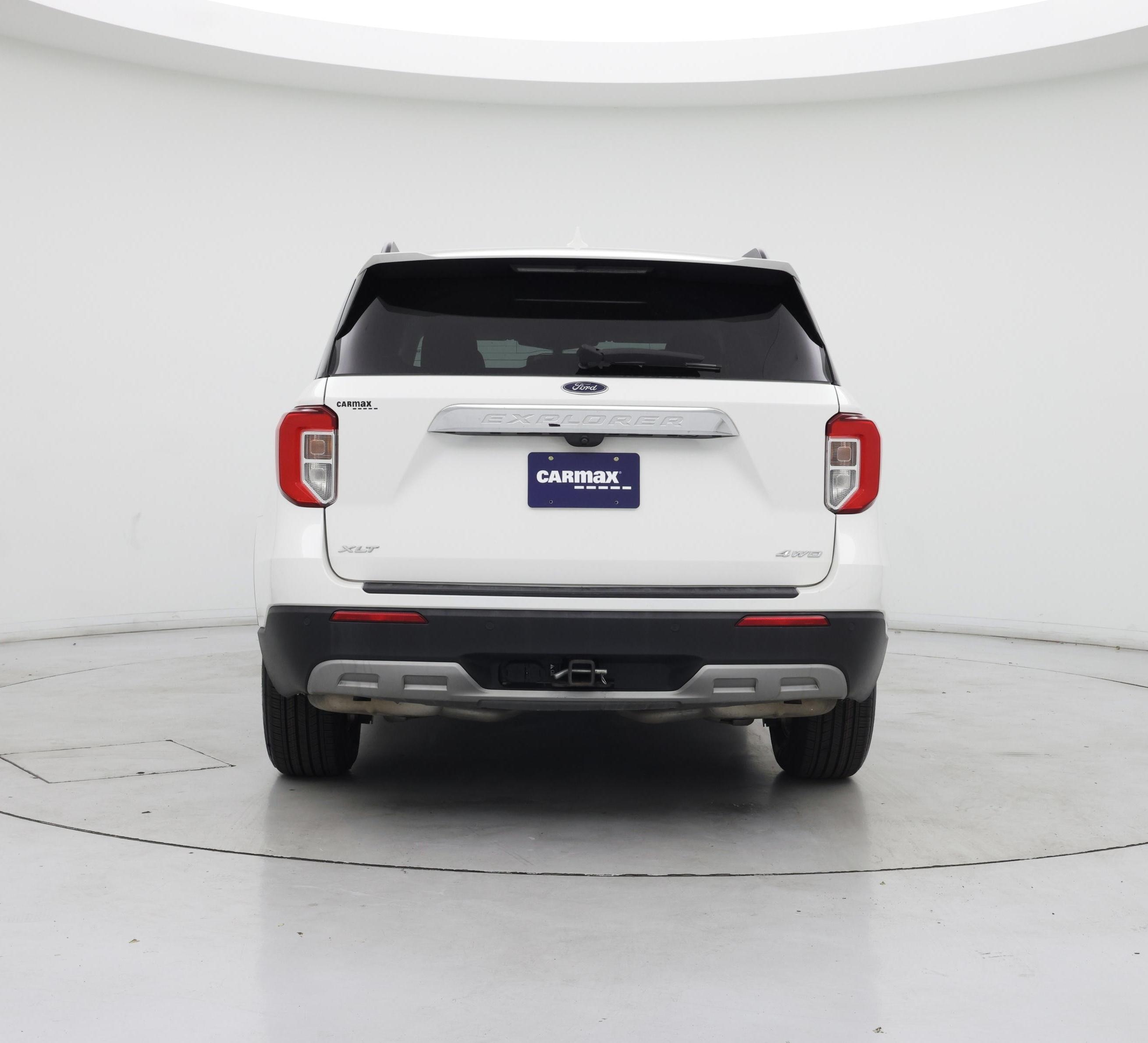 Thumbnail: 2022 Ford Explorer - 6