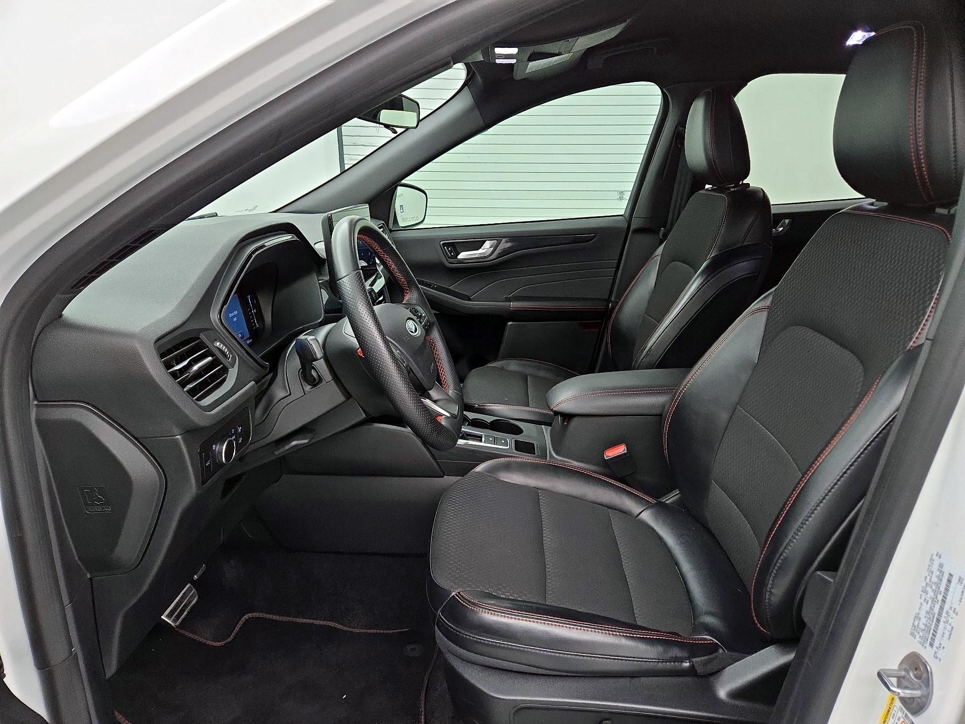 Thumbnail: 2023 Ford Escape - 11