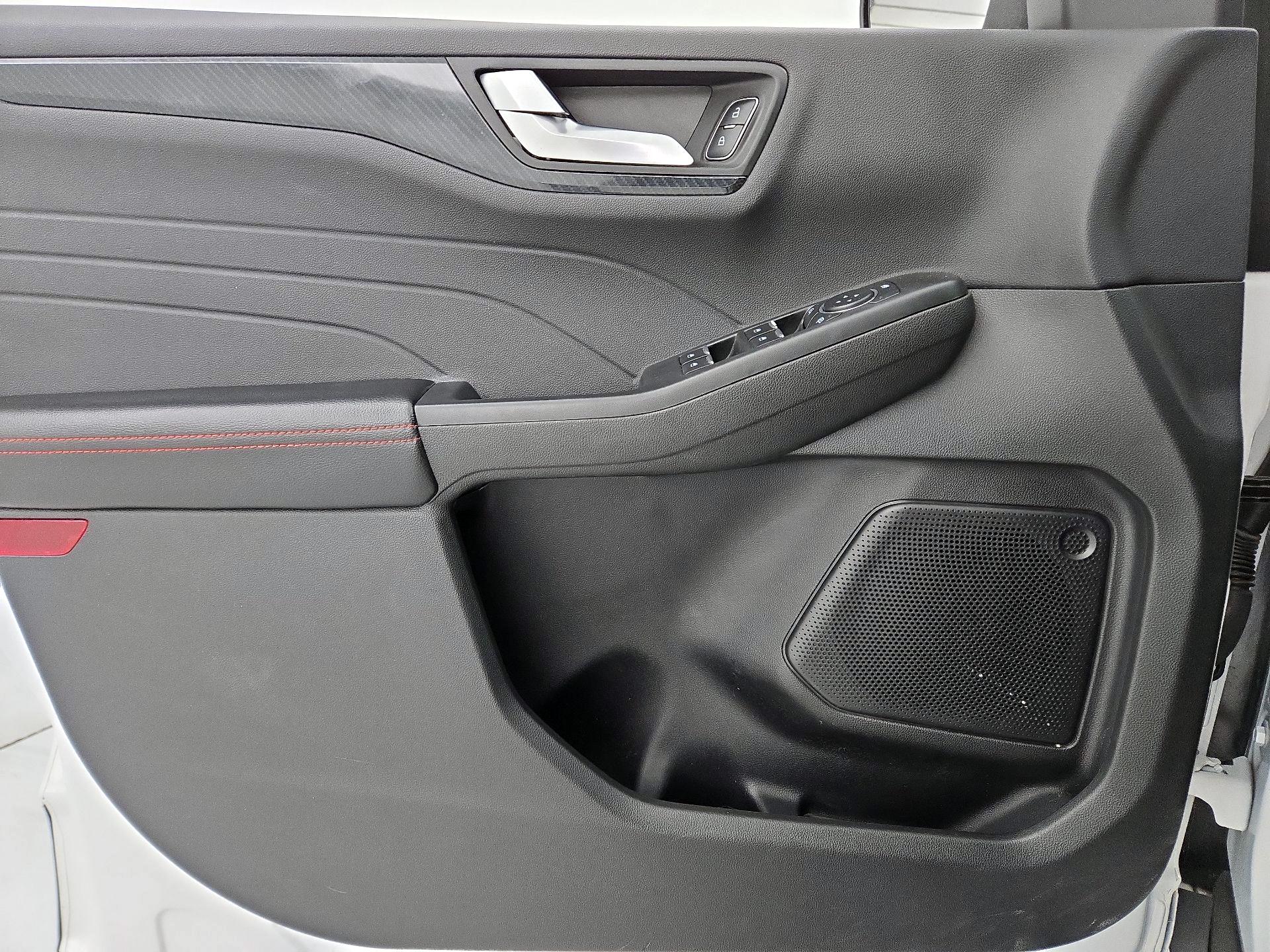 Thumbnail: 2023 Ford Escape - 12