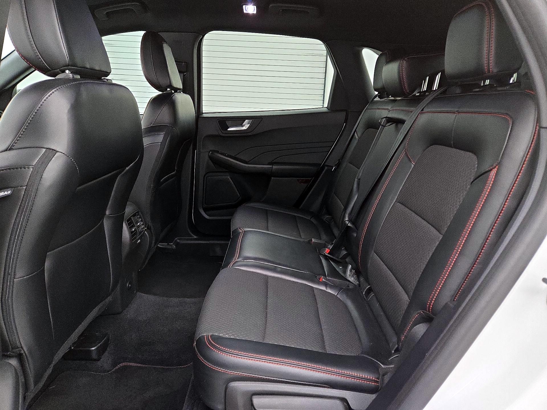 Thumbnail: 2023 Ford Escape - 20