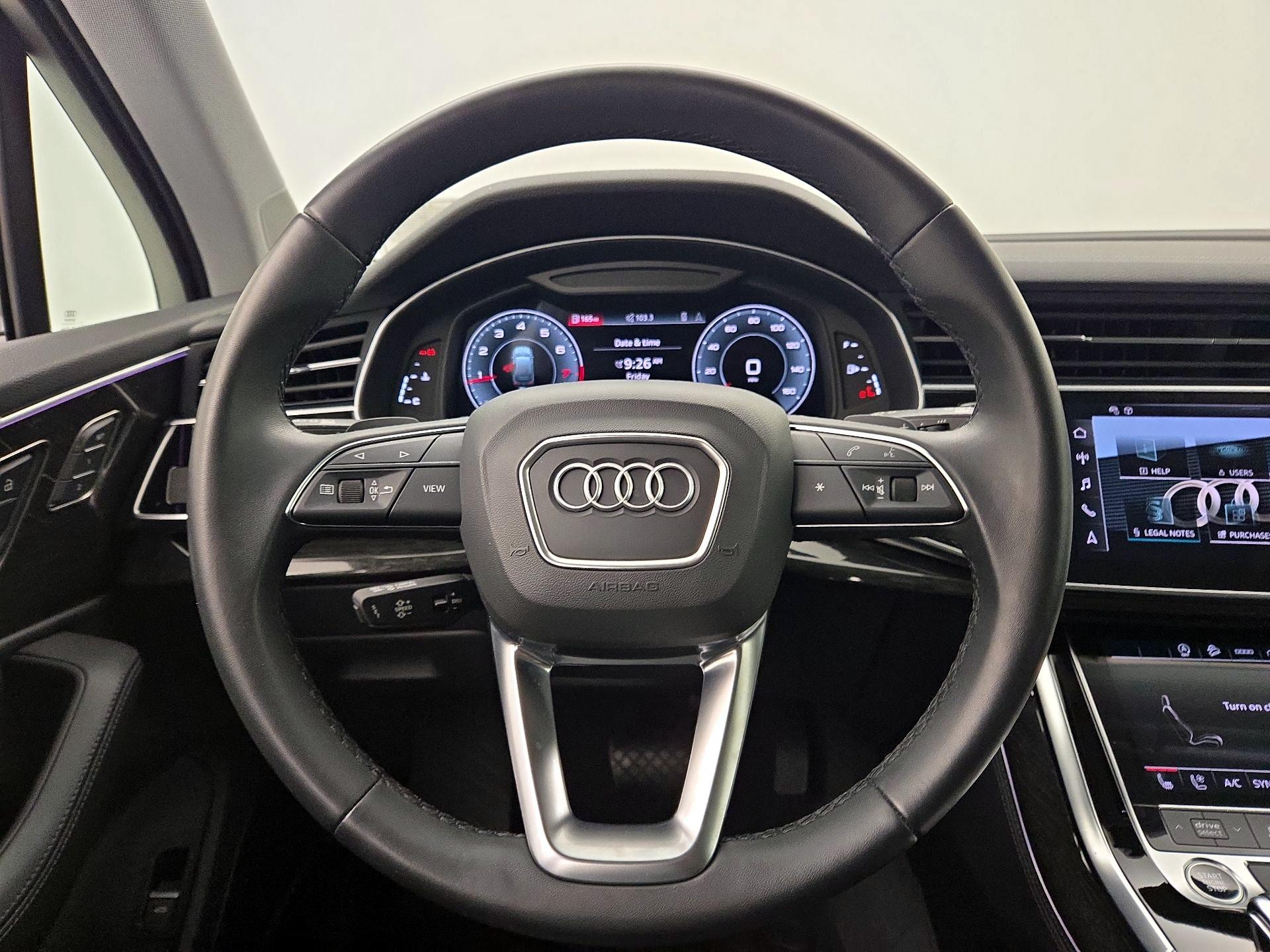 Thumbnail: 2023 Audi Q7 - 10