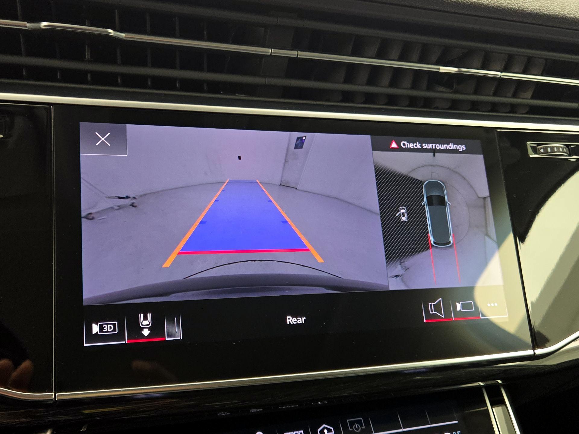 Thumbnail: 2023 Audi Q7 - 15