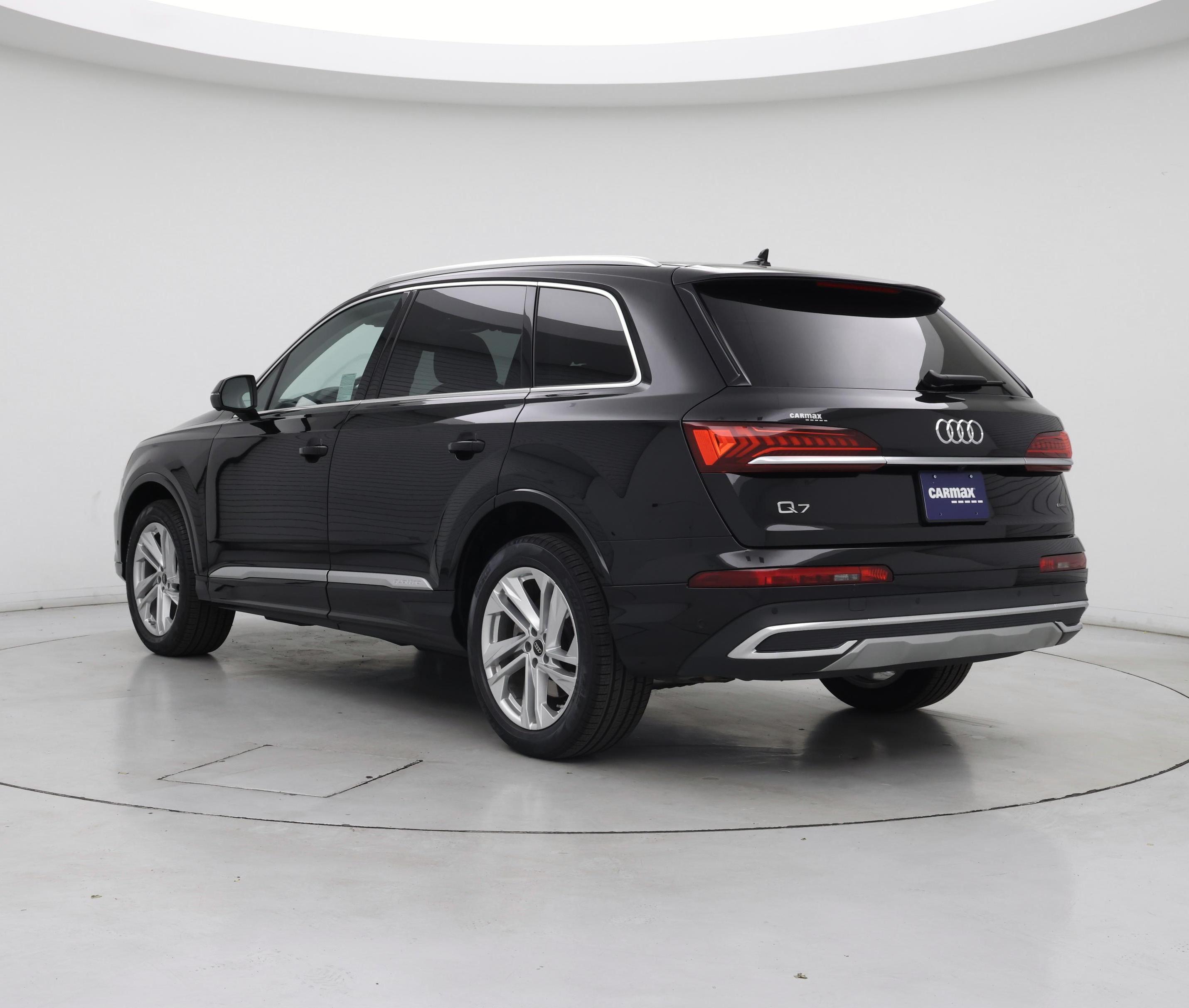 Thumbnail: 2023 Audi Q7 - 2