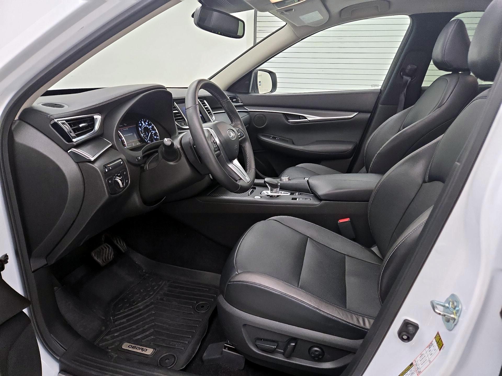 Thumbnail: 2022 INFINITI QX50 - 11