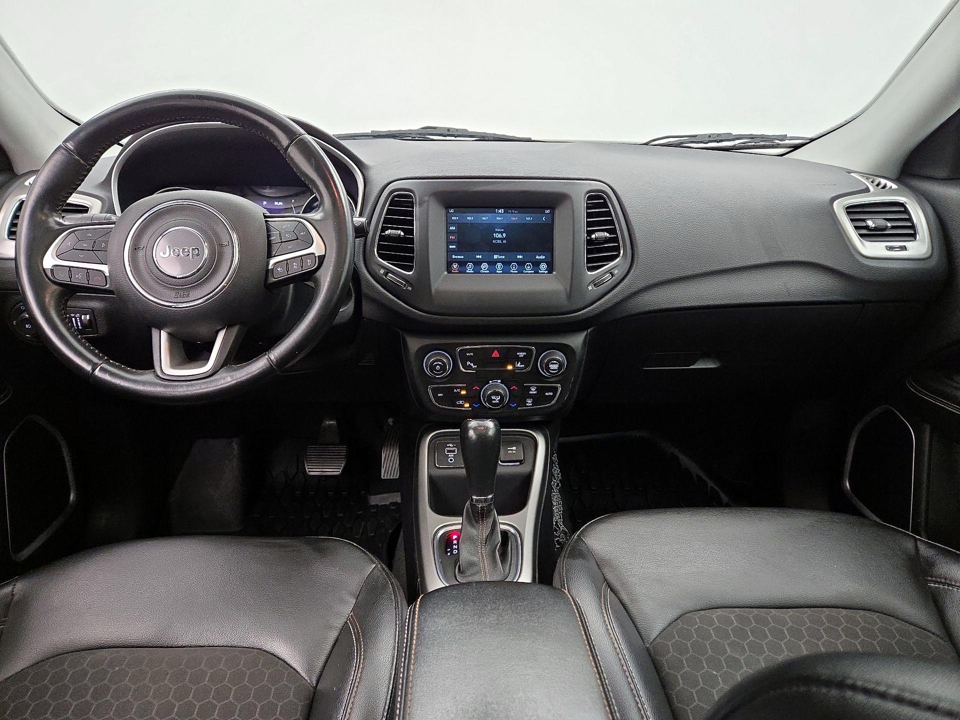 Thumbnail: 2020 Jeep Compass - 9
