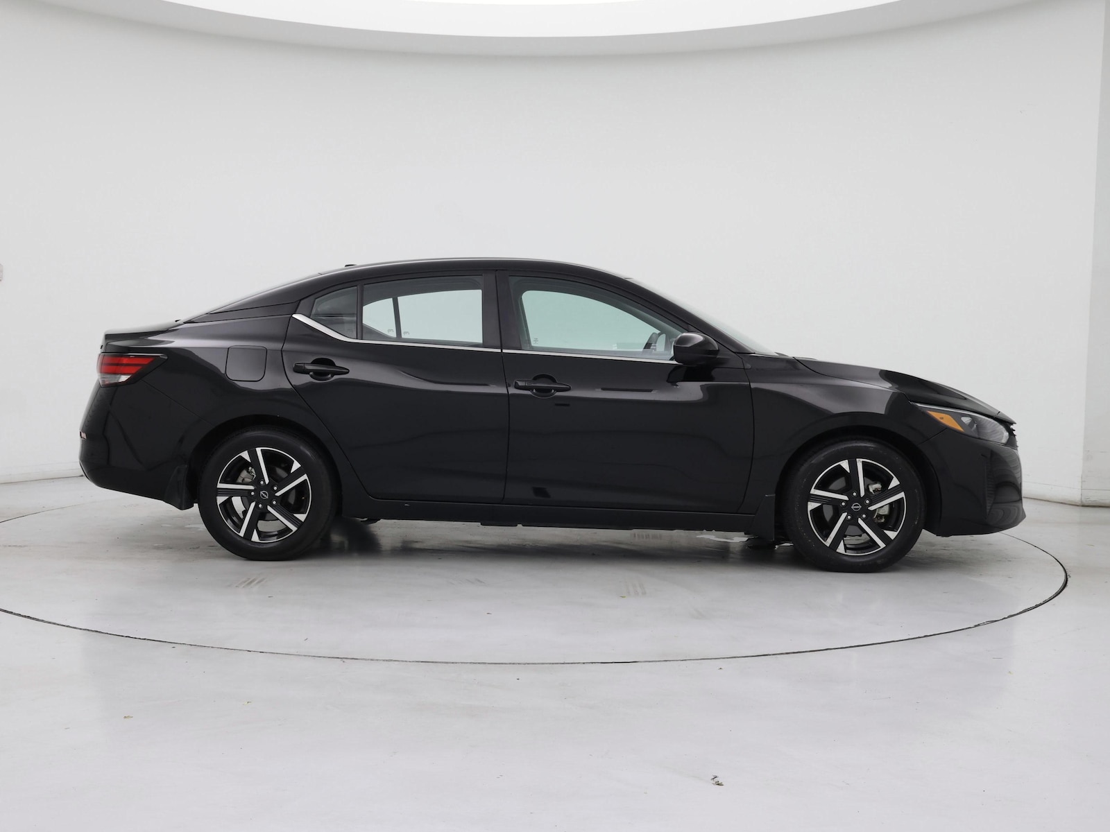 2024 Nissan Sentra SV - Photo 8
