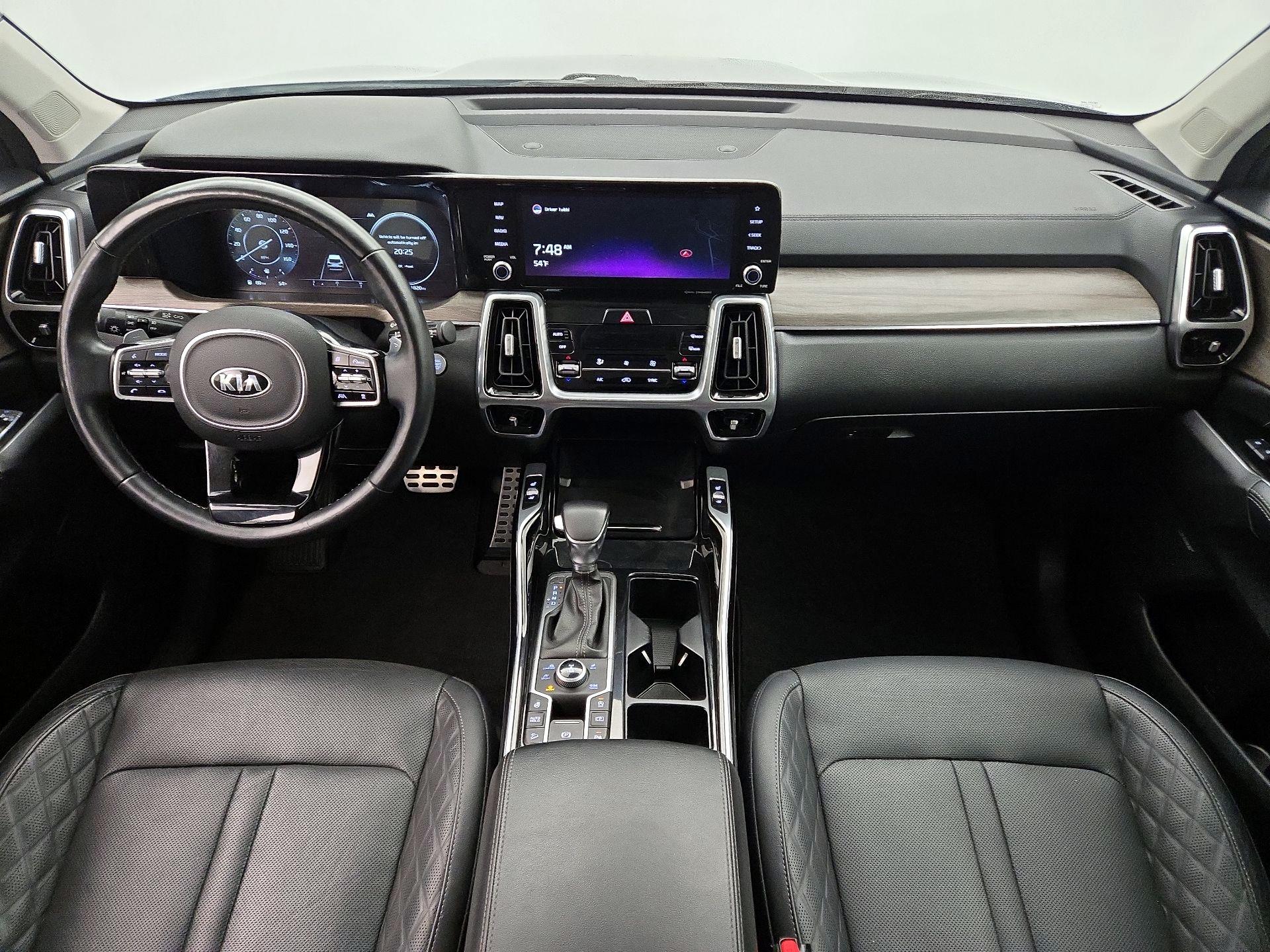 Thumbnail: 2021 Kia Sorento - 9