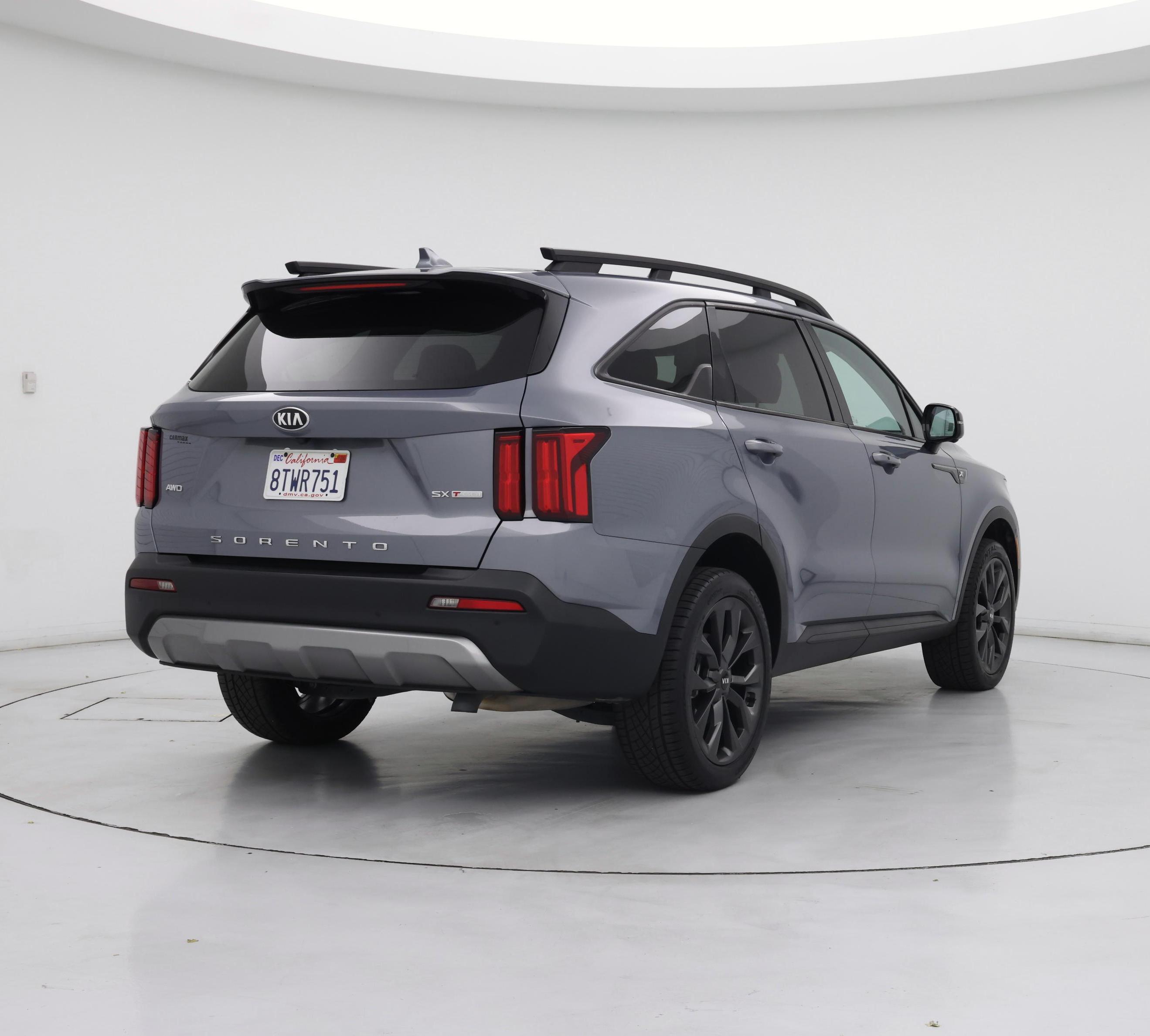 Thumbnail: 2021 Kia Sorento - 8