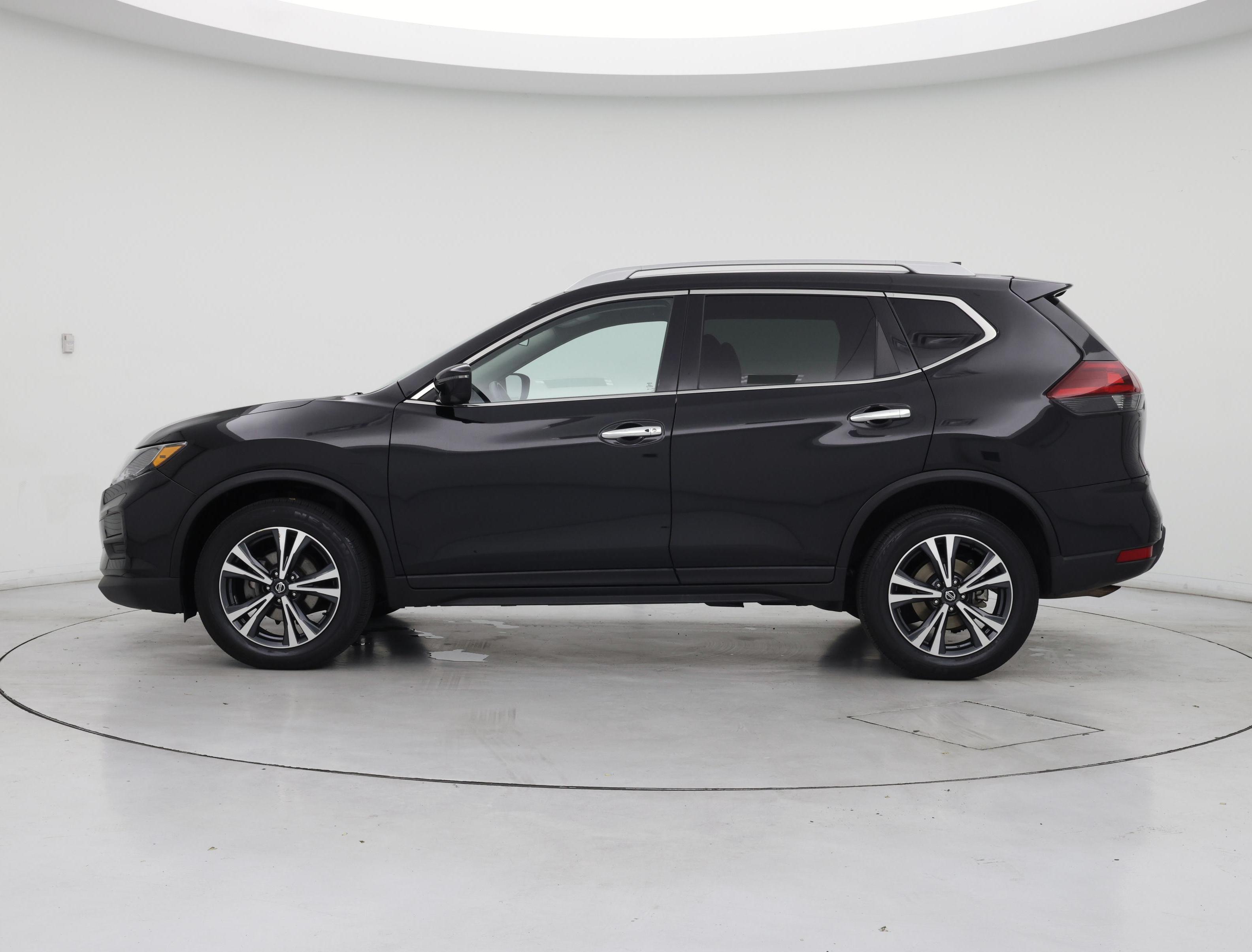Thumbnail: 2020 Nissan Rogue - 3