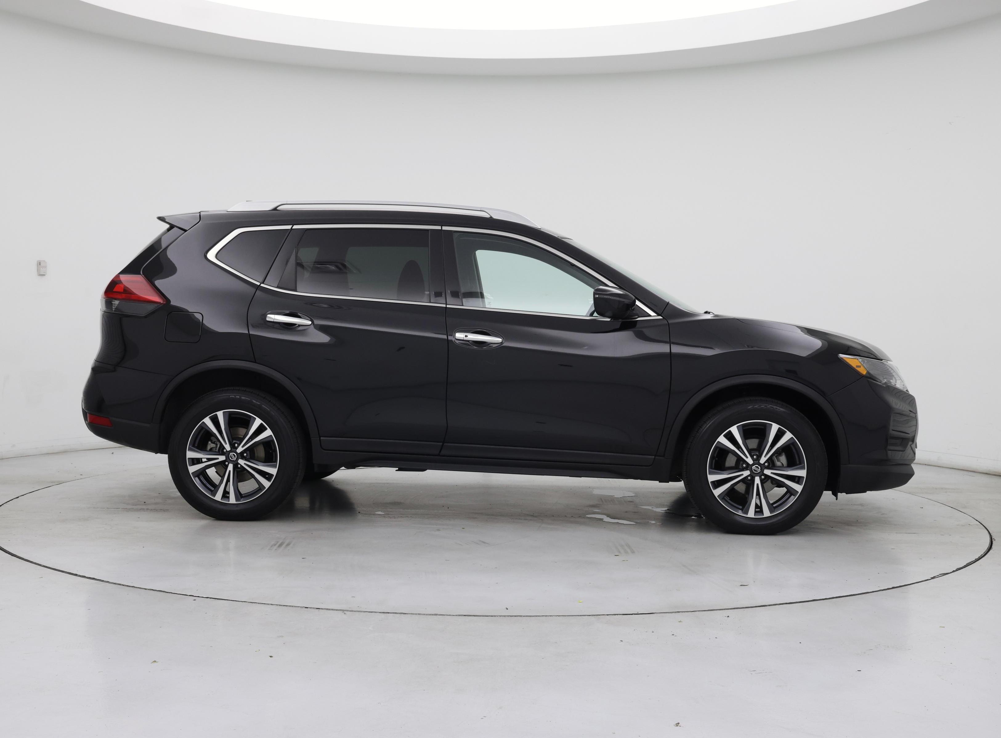 Thumbnail: 2020 Nissan Rogue - 7