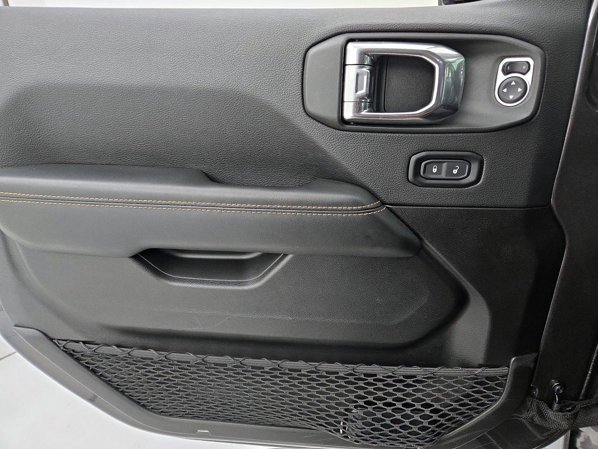 Thumbnail: 2025 Jeep Wrangler - 12